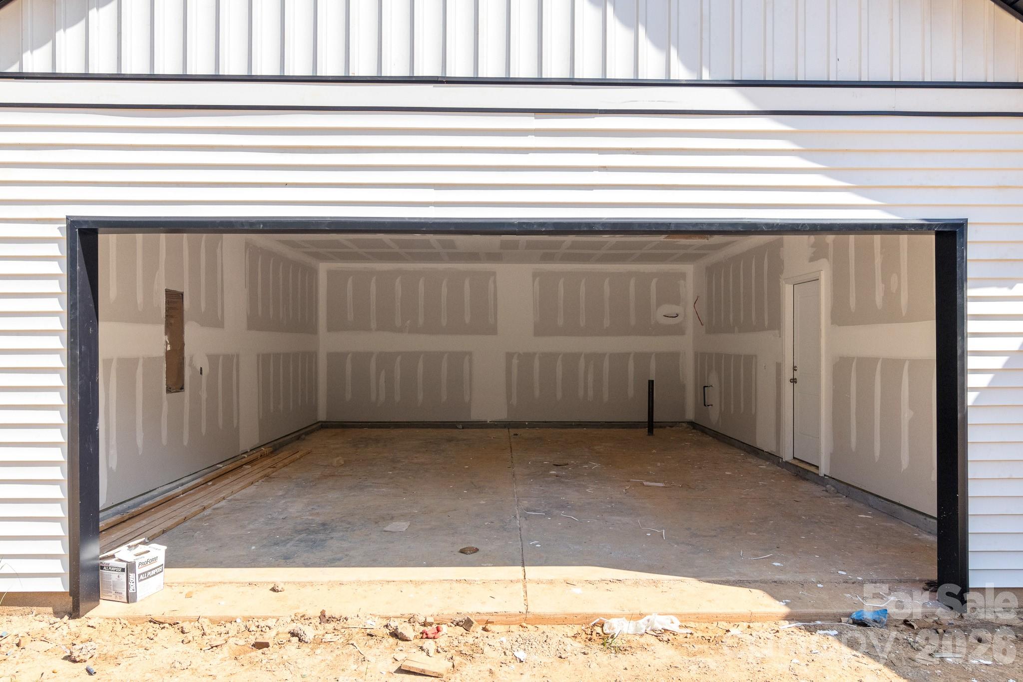 816 Winding Brook Road — Monroe