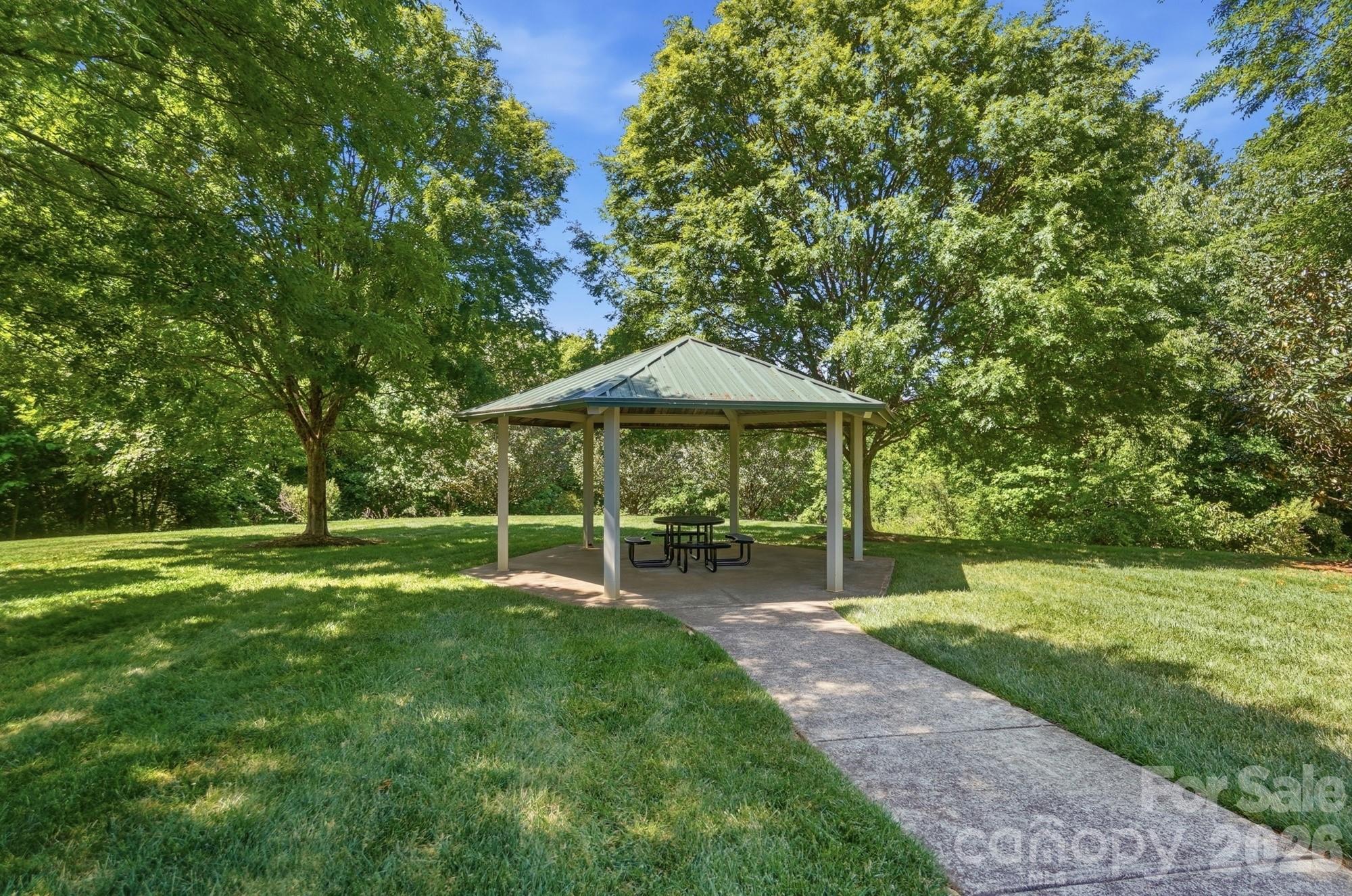 6217 Hove Road — Mint Hill