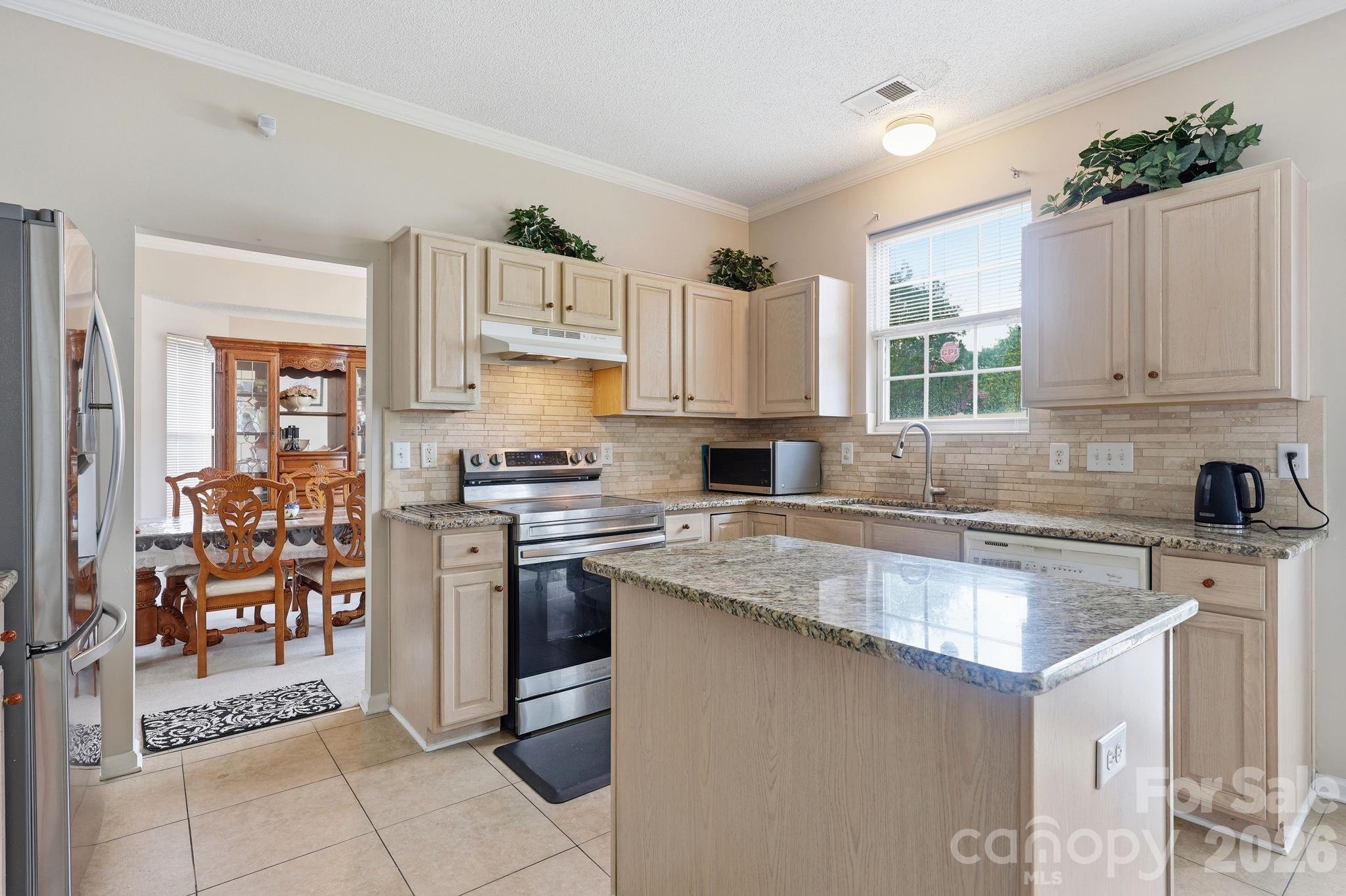 8818 Norway Court — Charlotte