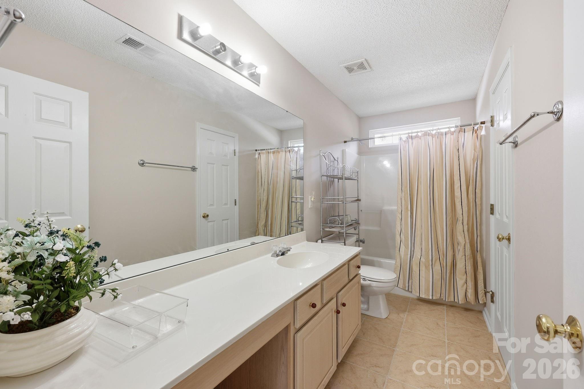 8818 Norway Court — Charlotte