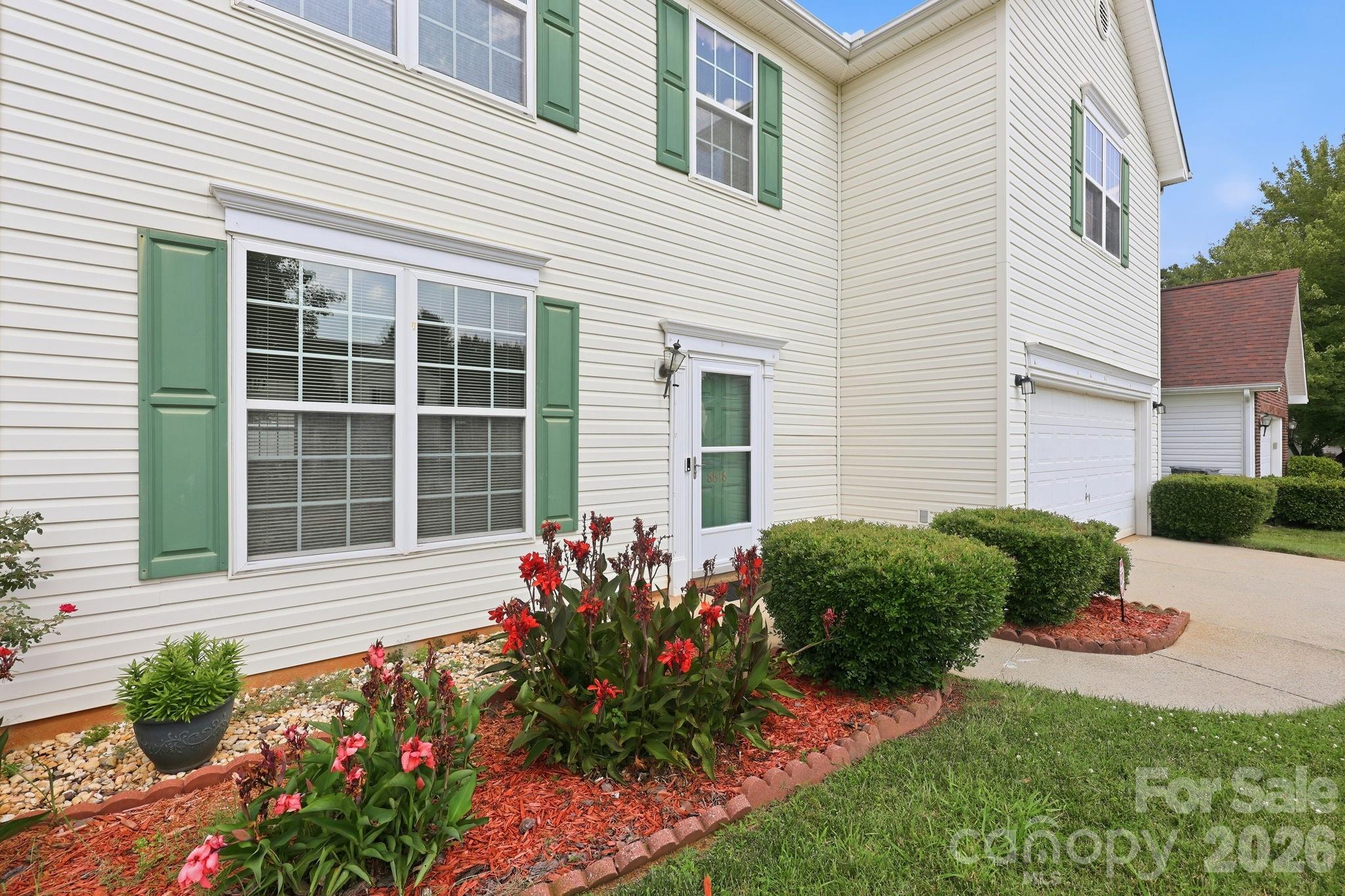 8818 Norway Court — Charlotte