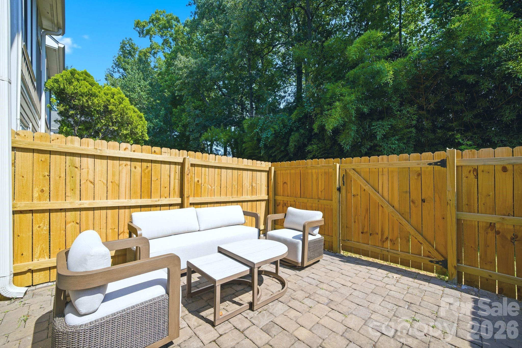 1029 Park West Drive — Charlotte