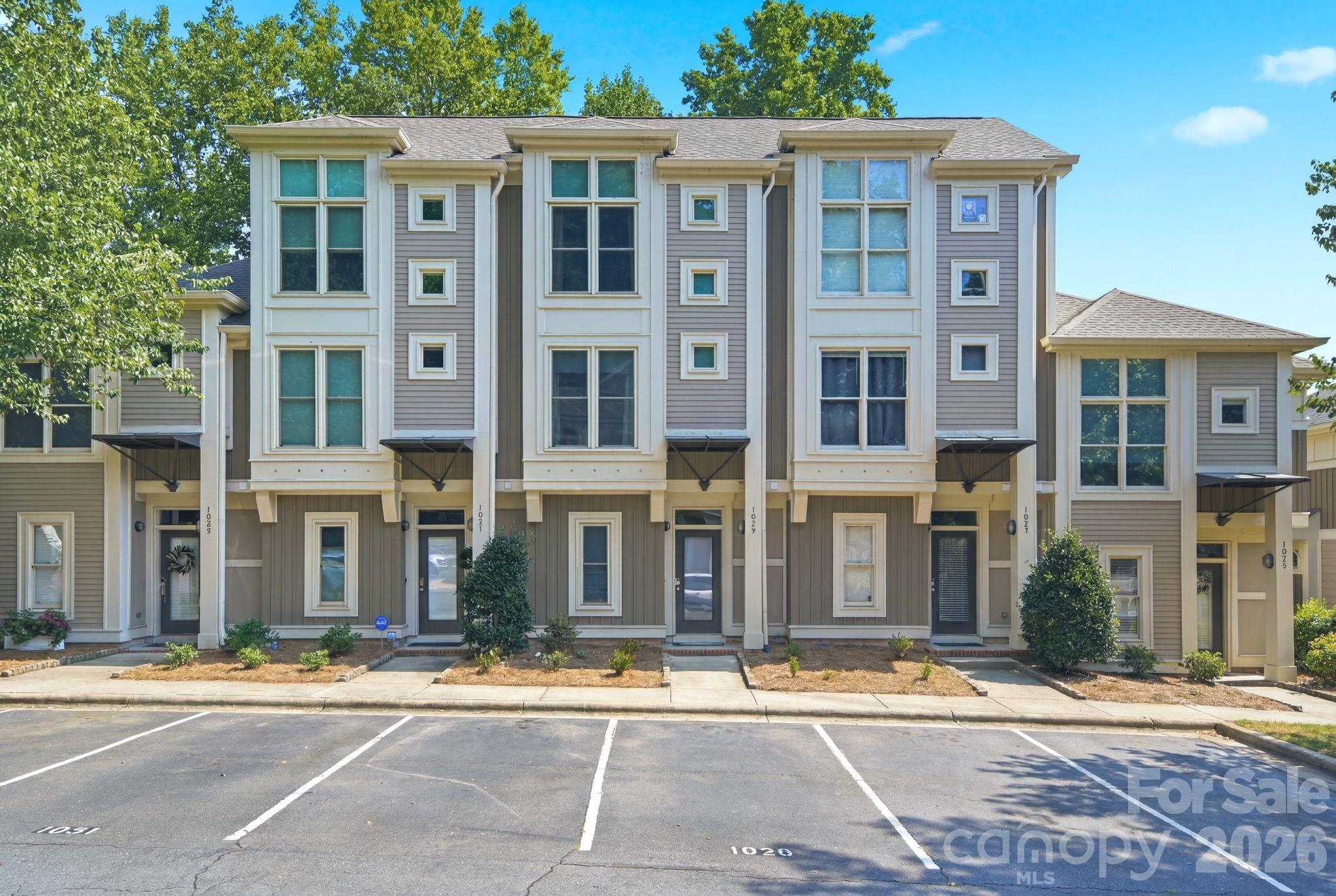 1029 Park West Drive — Charlotte