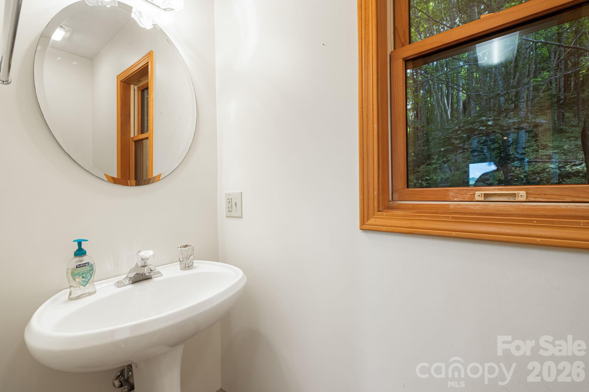 299 Basswood Road — Hot Springs