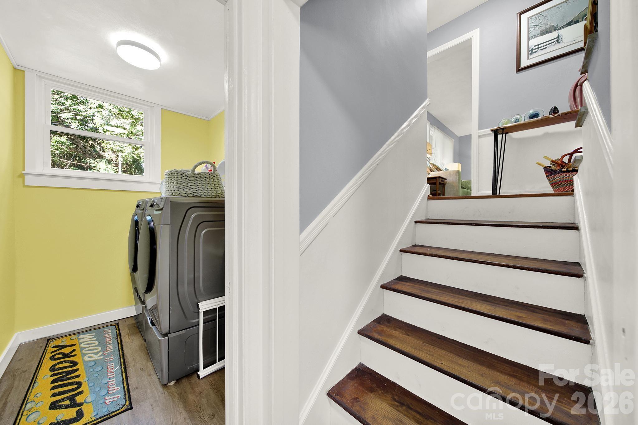 2311 Laurelwood Circle — Charlotte