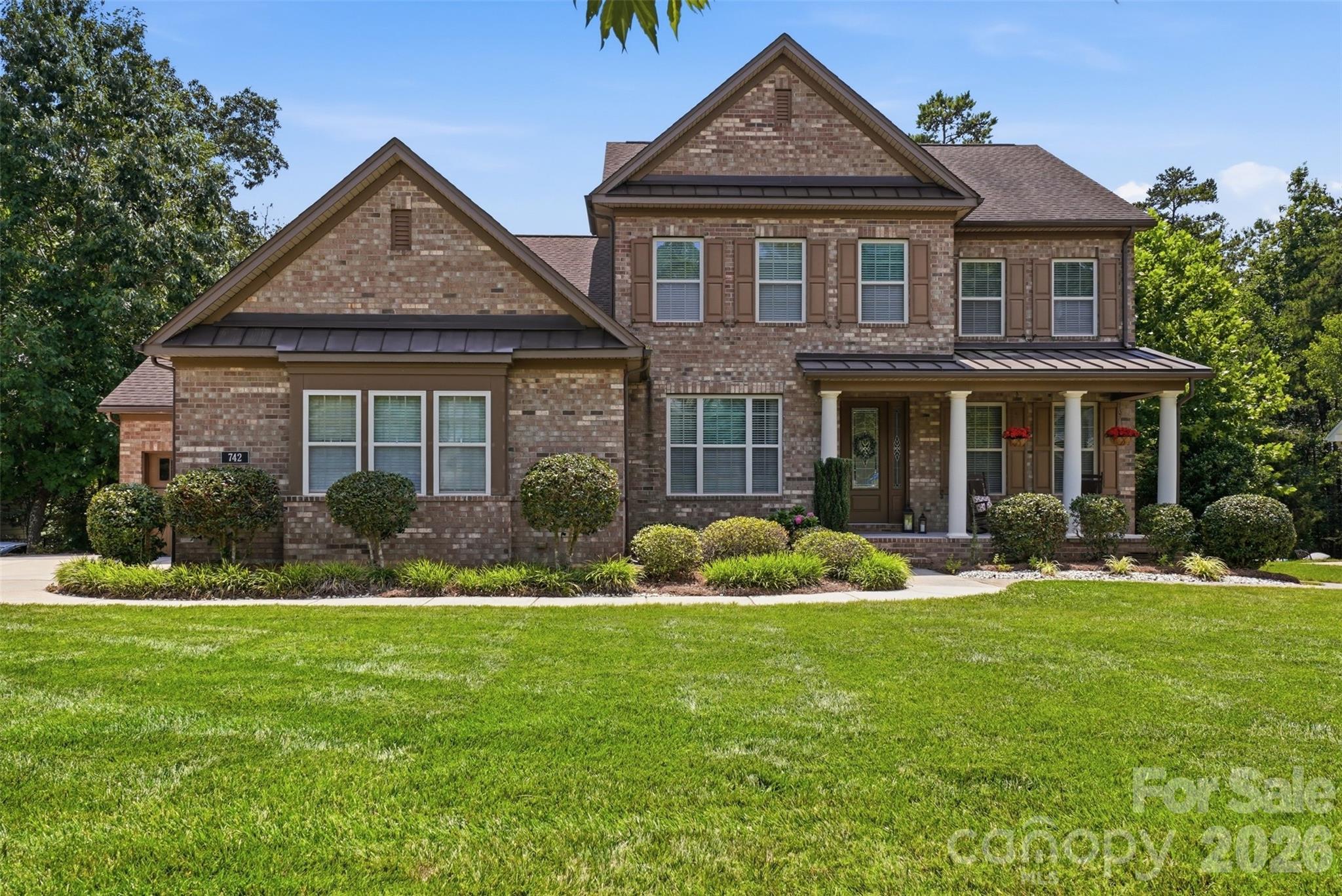 742 Pela Vista Court — Fort Mill