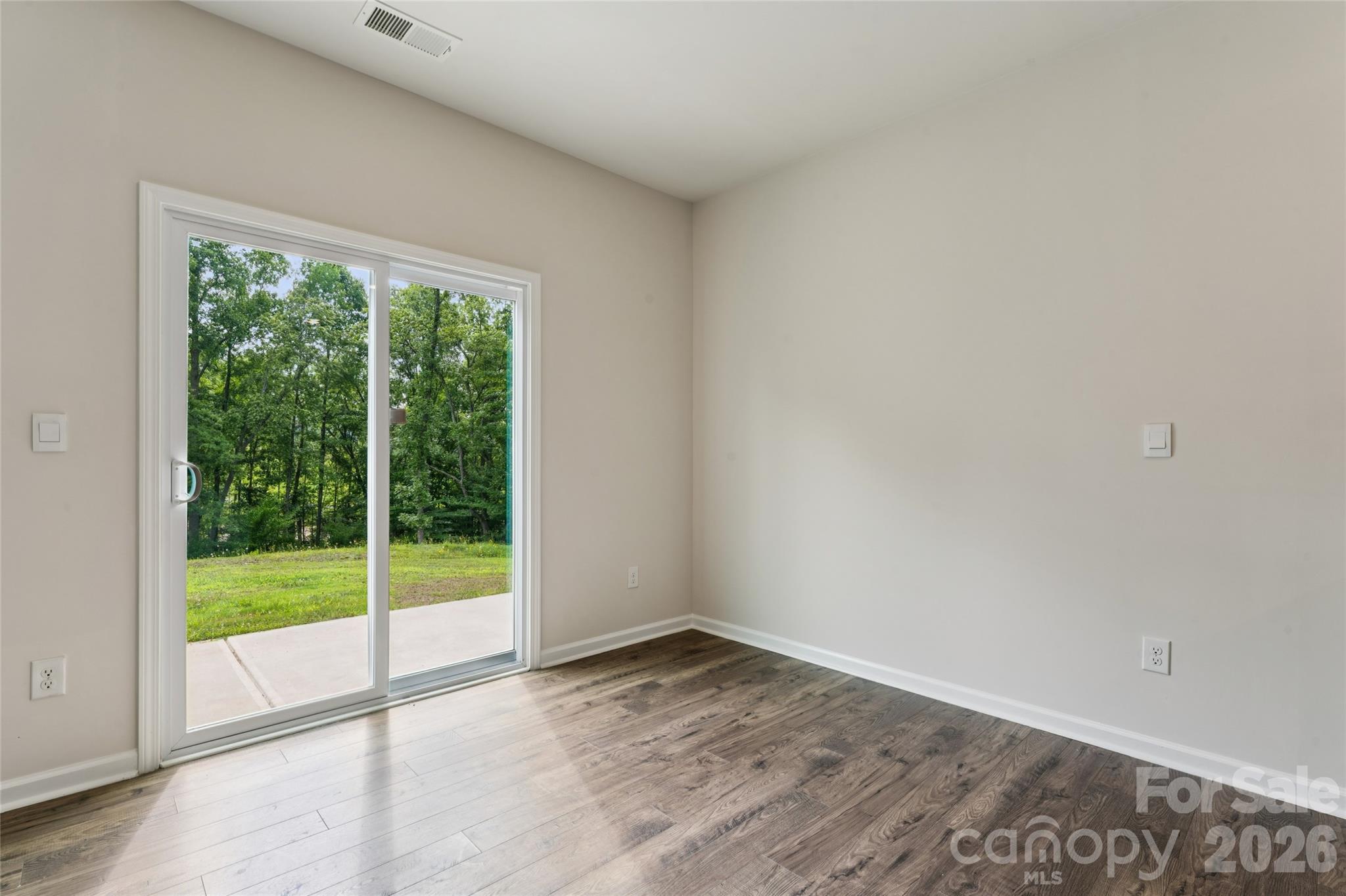 132 Scotsway Court — Troutman