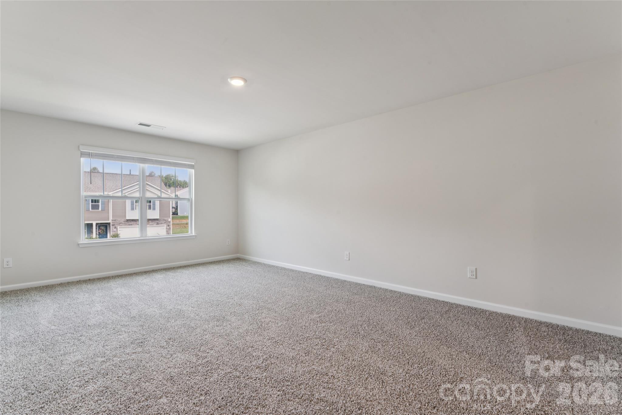 132 Scotsway Court — Troutman