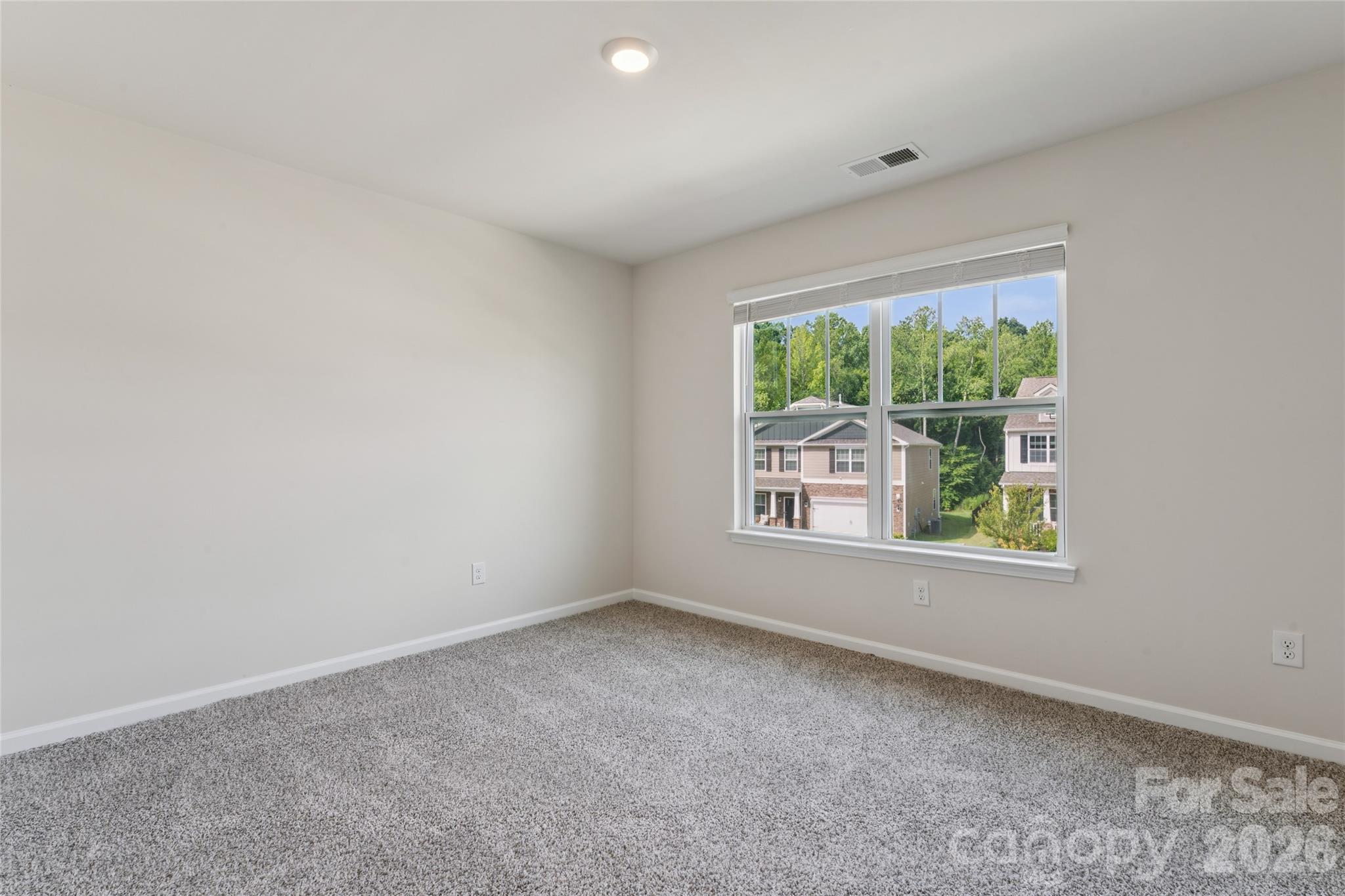 132 Scotsway Court — Troutman