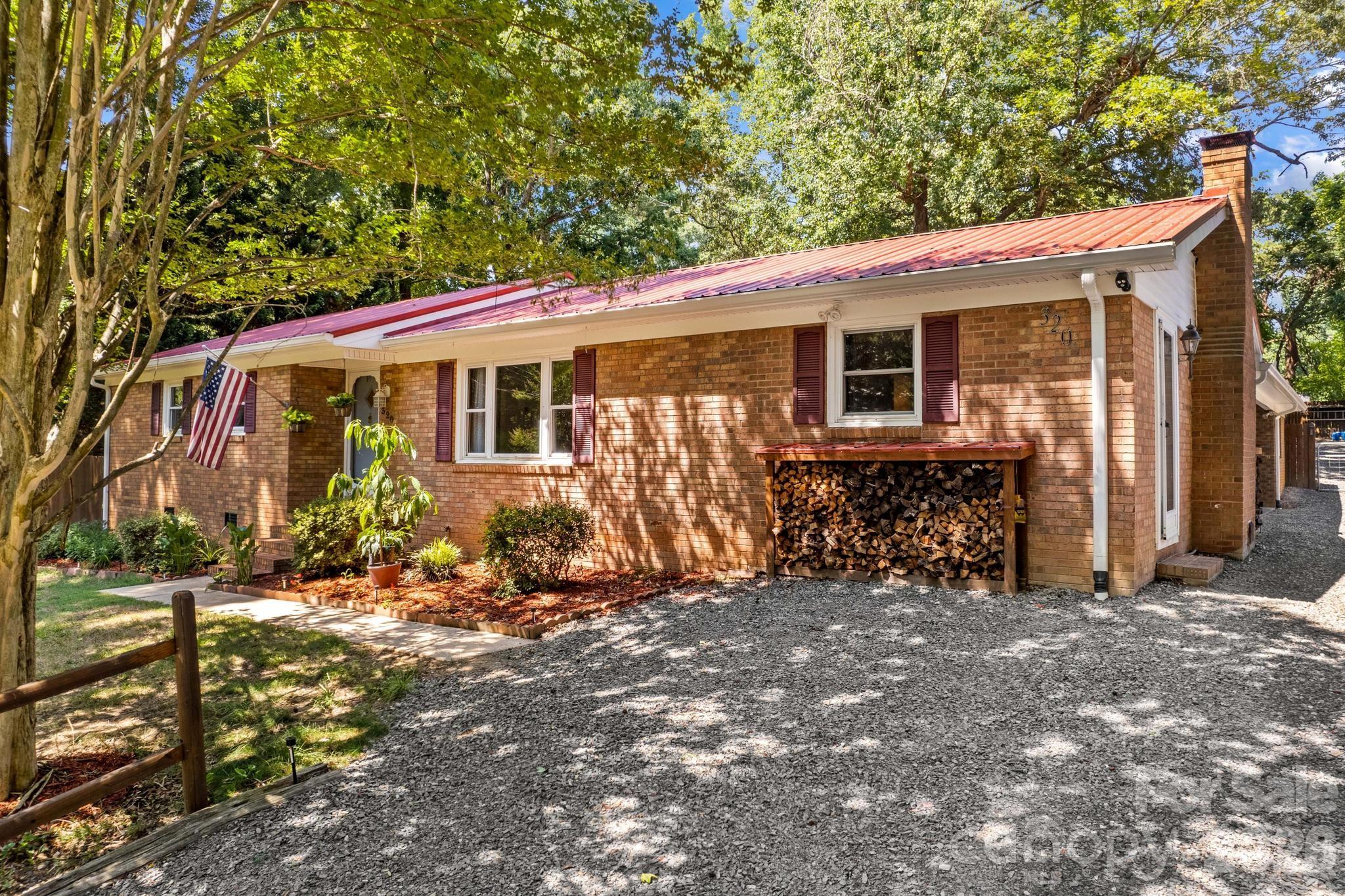320 Miller Drive — Salisbury