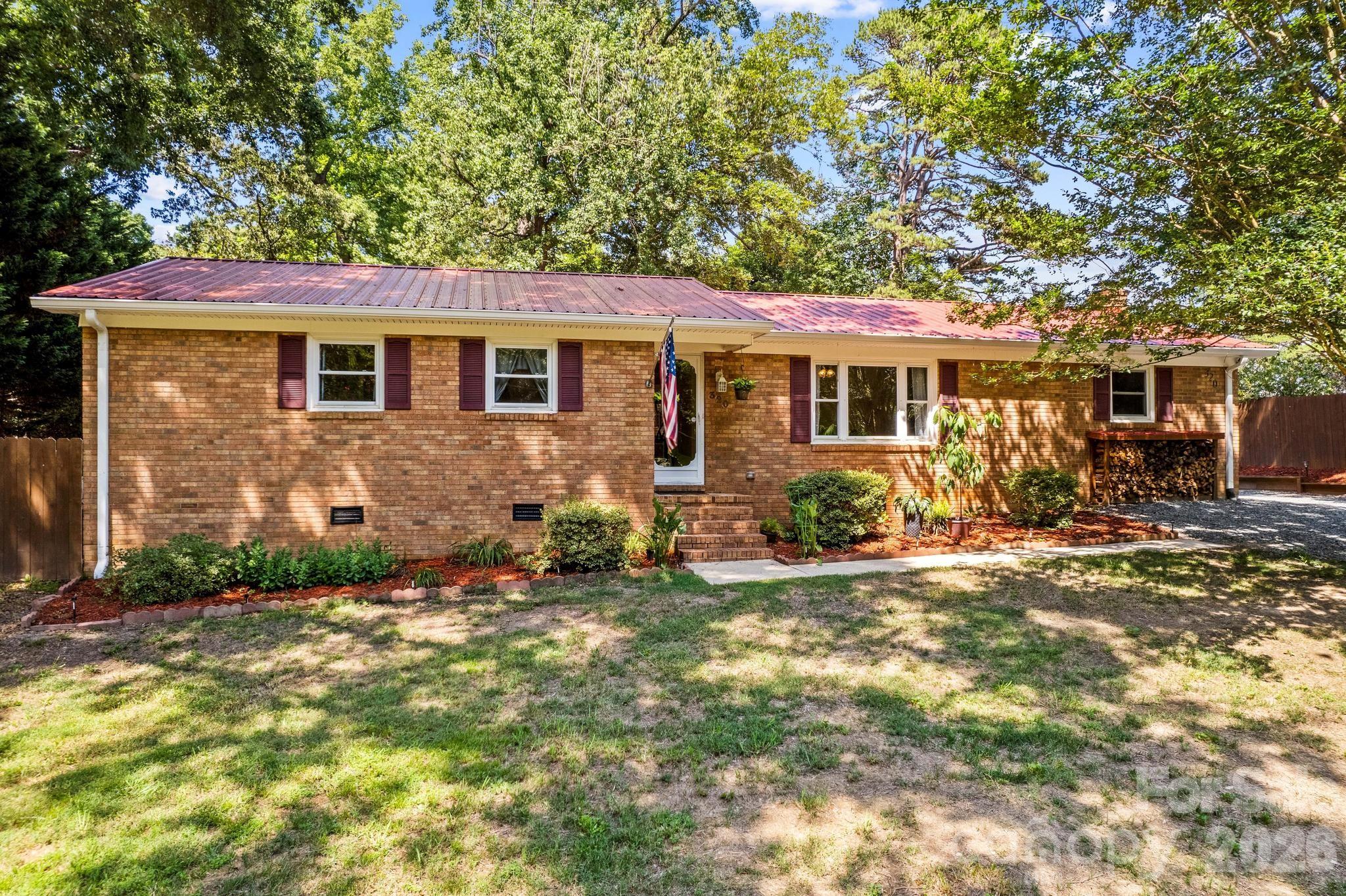 320 Miller Drive — Salisbury