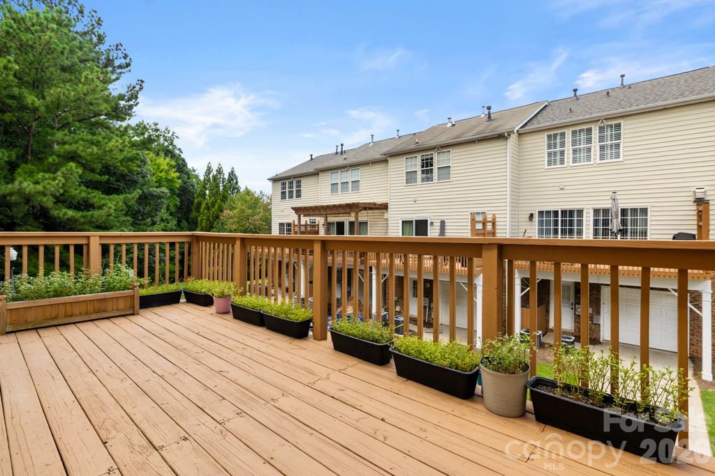 11130 Bladworth Court — Charlotte