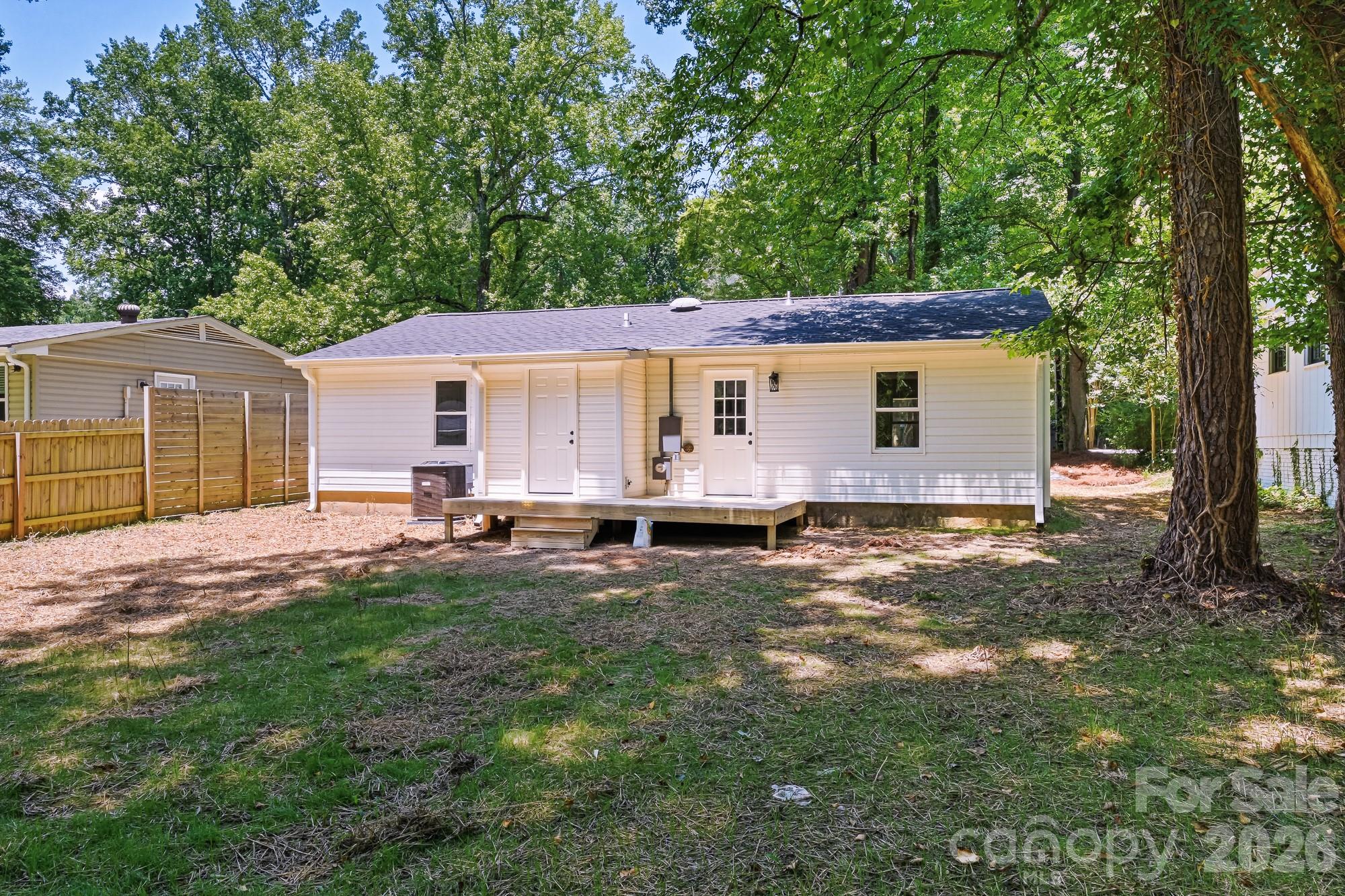 1936 Lakedell Drive — Charlotte