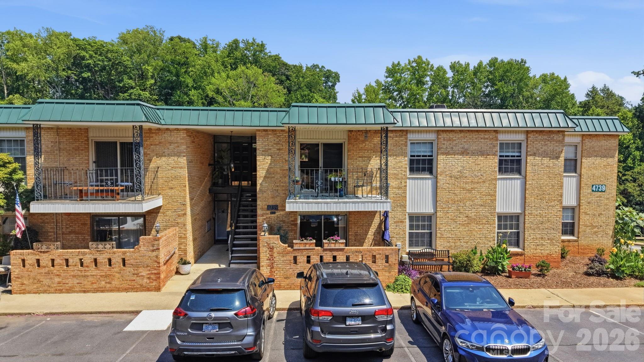 4739 Hedgemore Drive #N — Charlotte