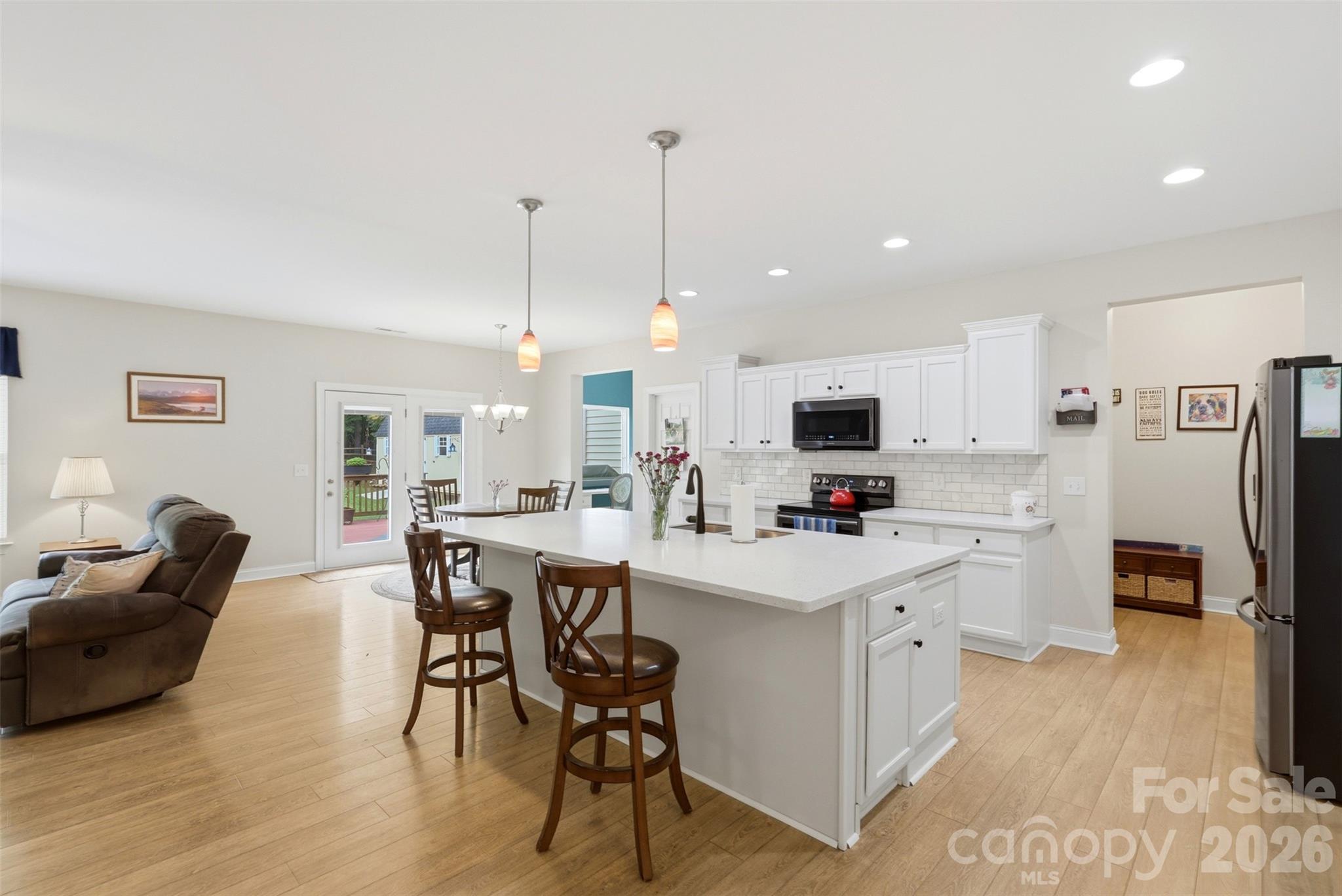 630 Kenway Loop — Mooresville