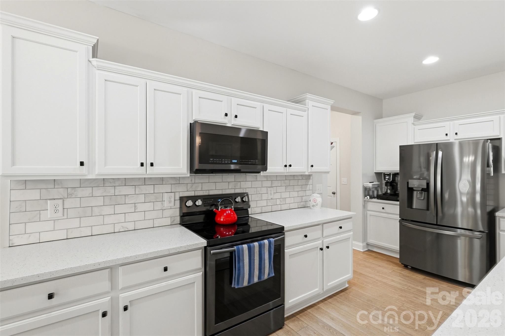 630 Kenway Loop — Mooresville