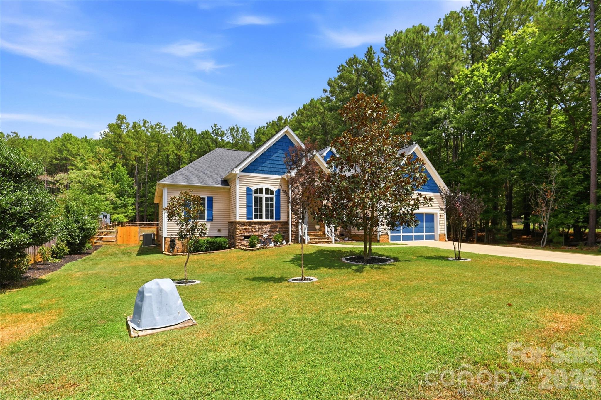 630 Kenway Loop — Mooresville