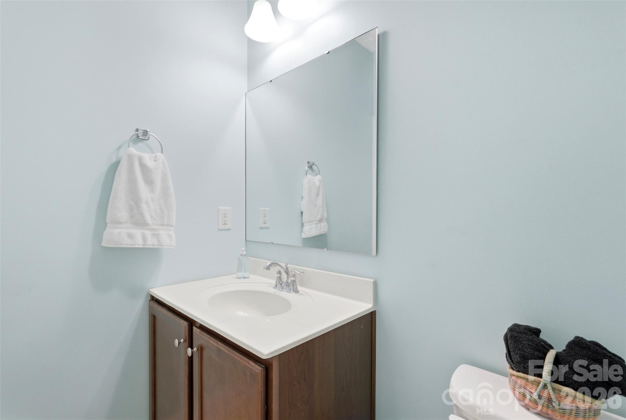 630 Kenway Loop — Mooresville