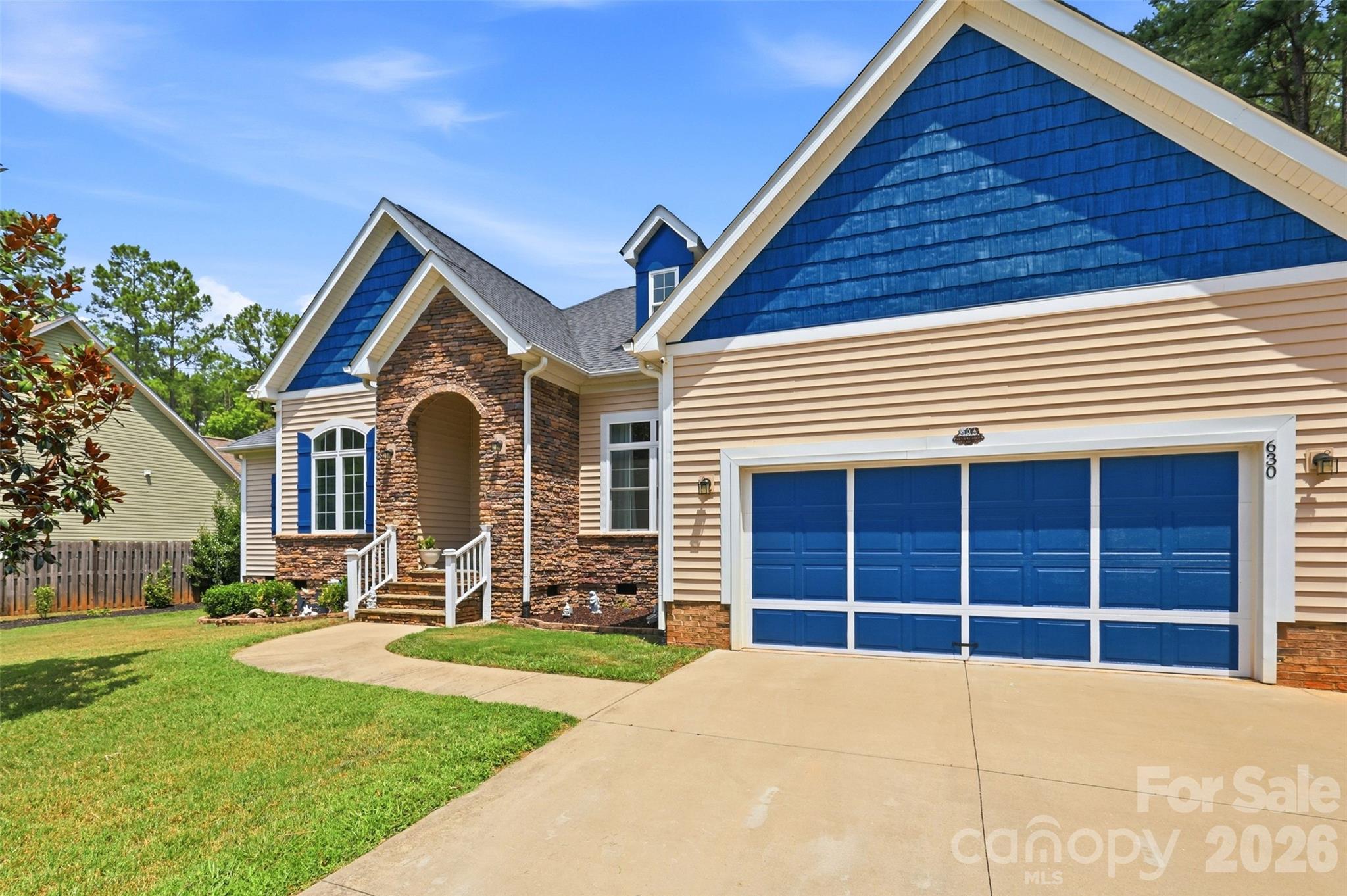 630 Kenway Loop — Mooresville