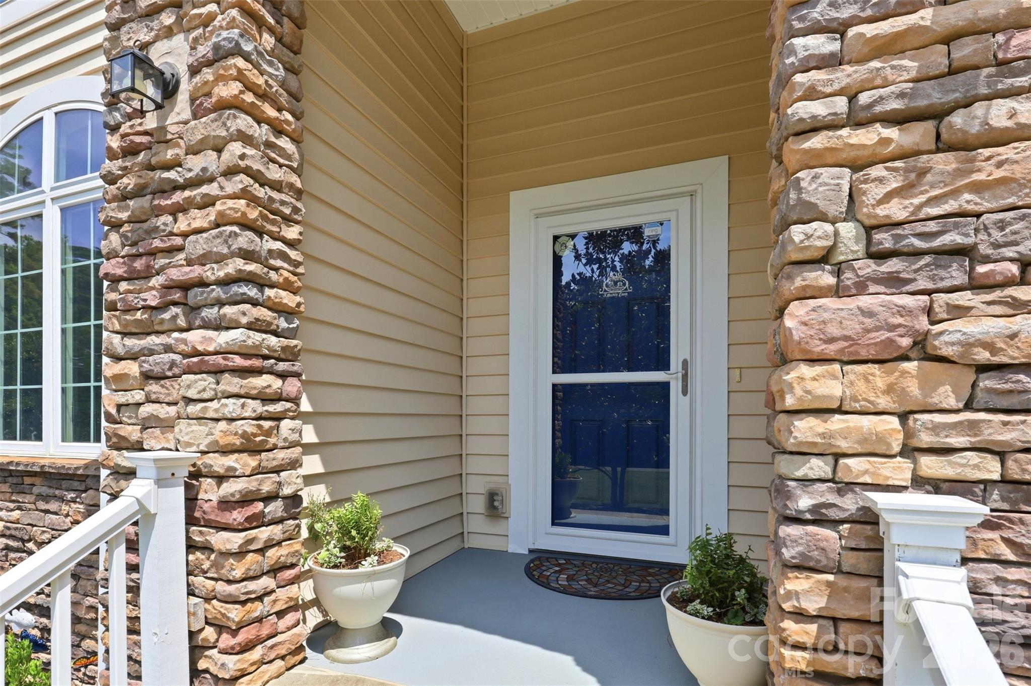 630 Kenway Loop — Mooresville