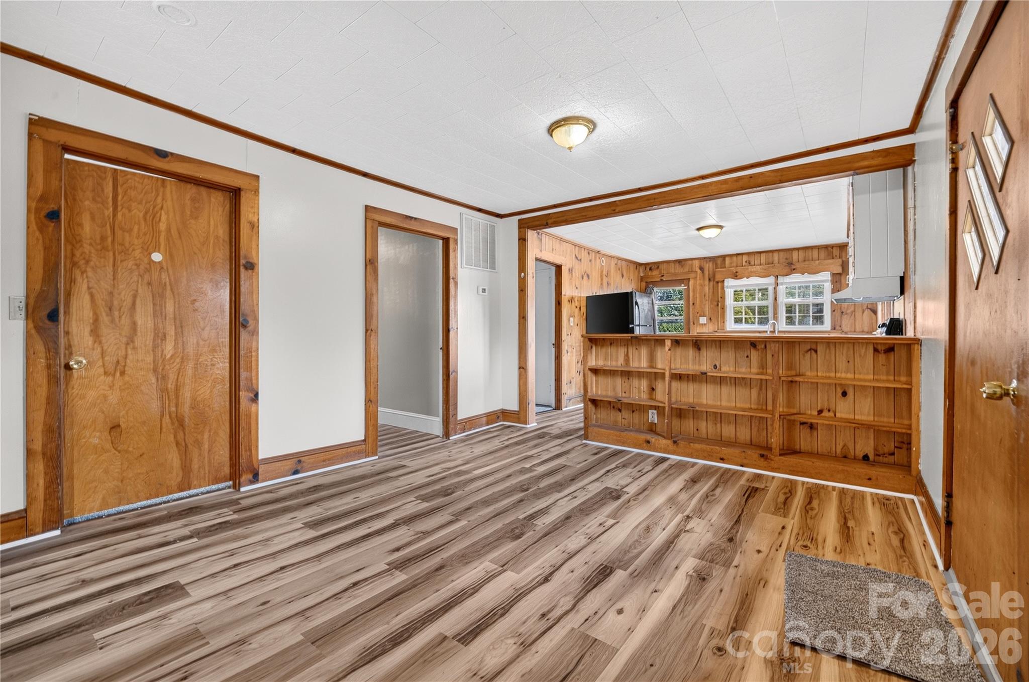 893 7th Street Drive SE — Hickory