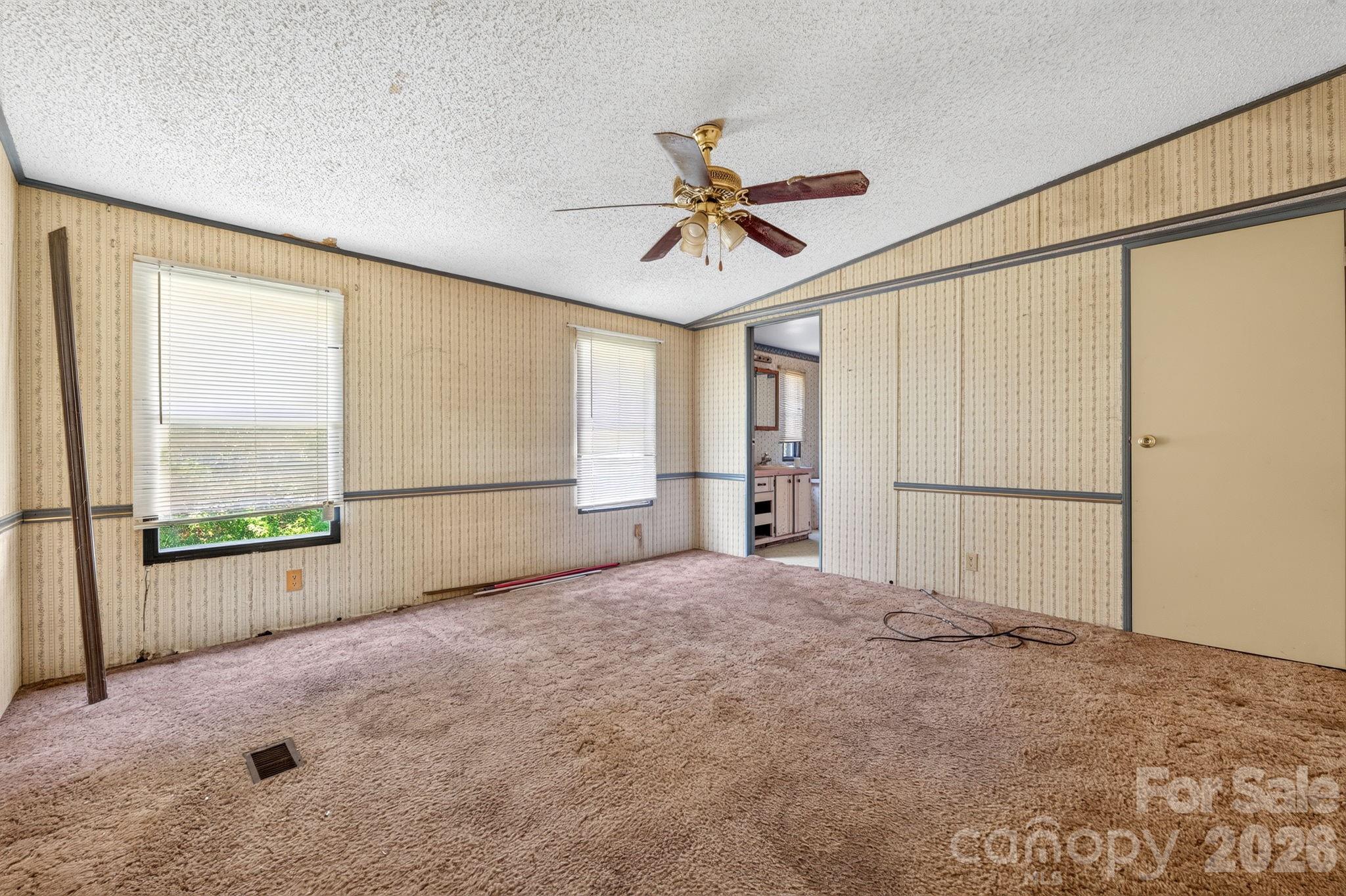 11101 Coble Road — Charlotte