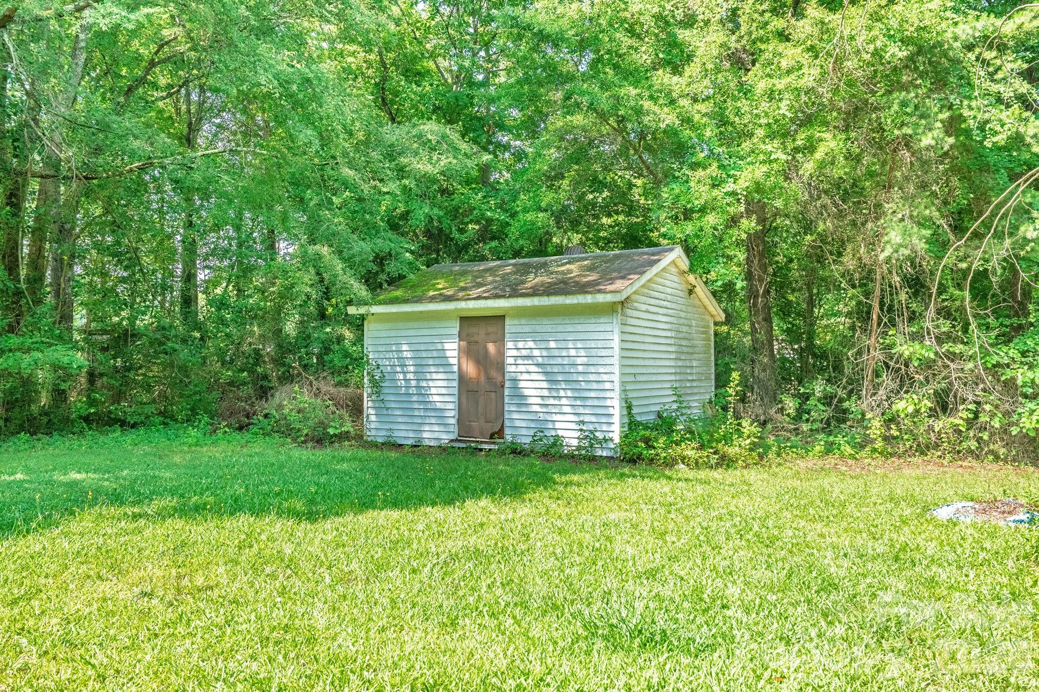 11101 Coble Road — Charlotte