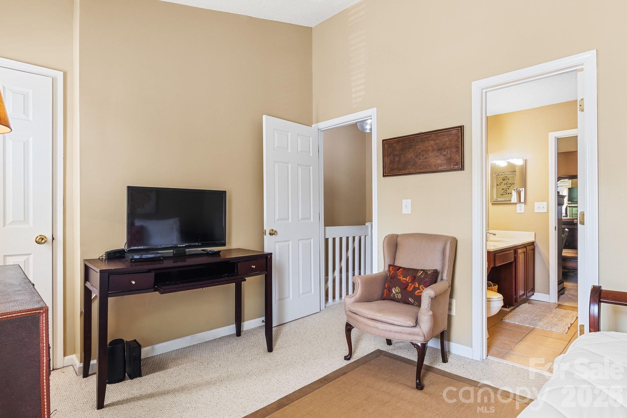 11549 Retriever Way — Charlotte