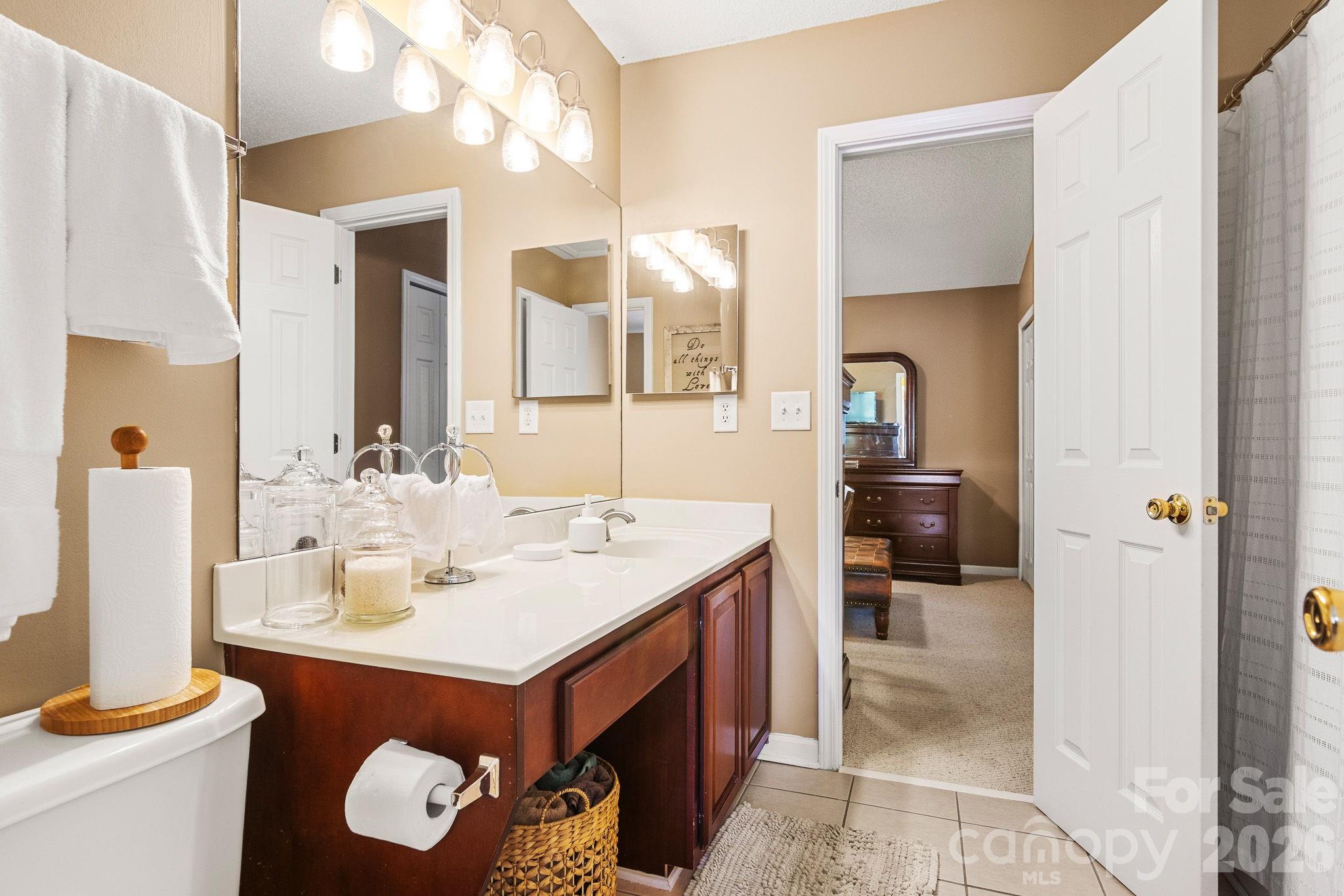 11549 Retriever Way — Charlotte