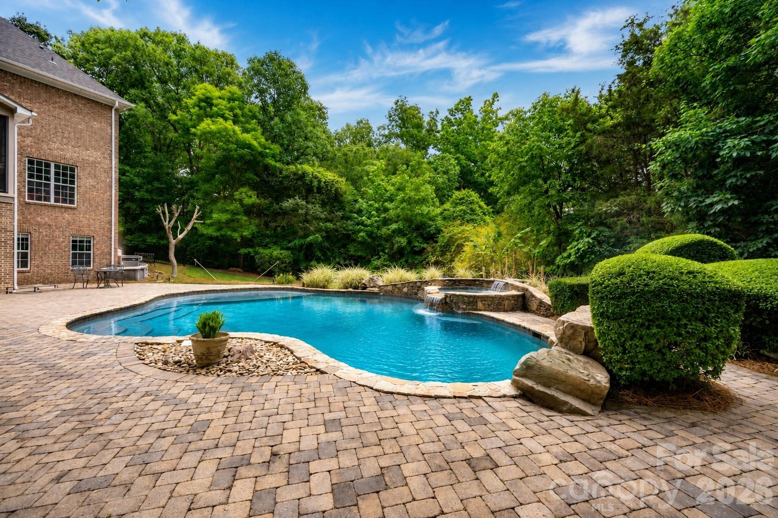 8801 Nellie Lane — Waxhaw