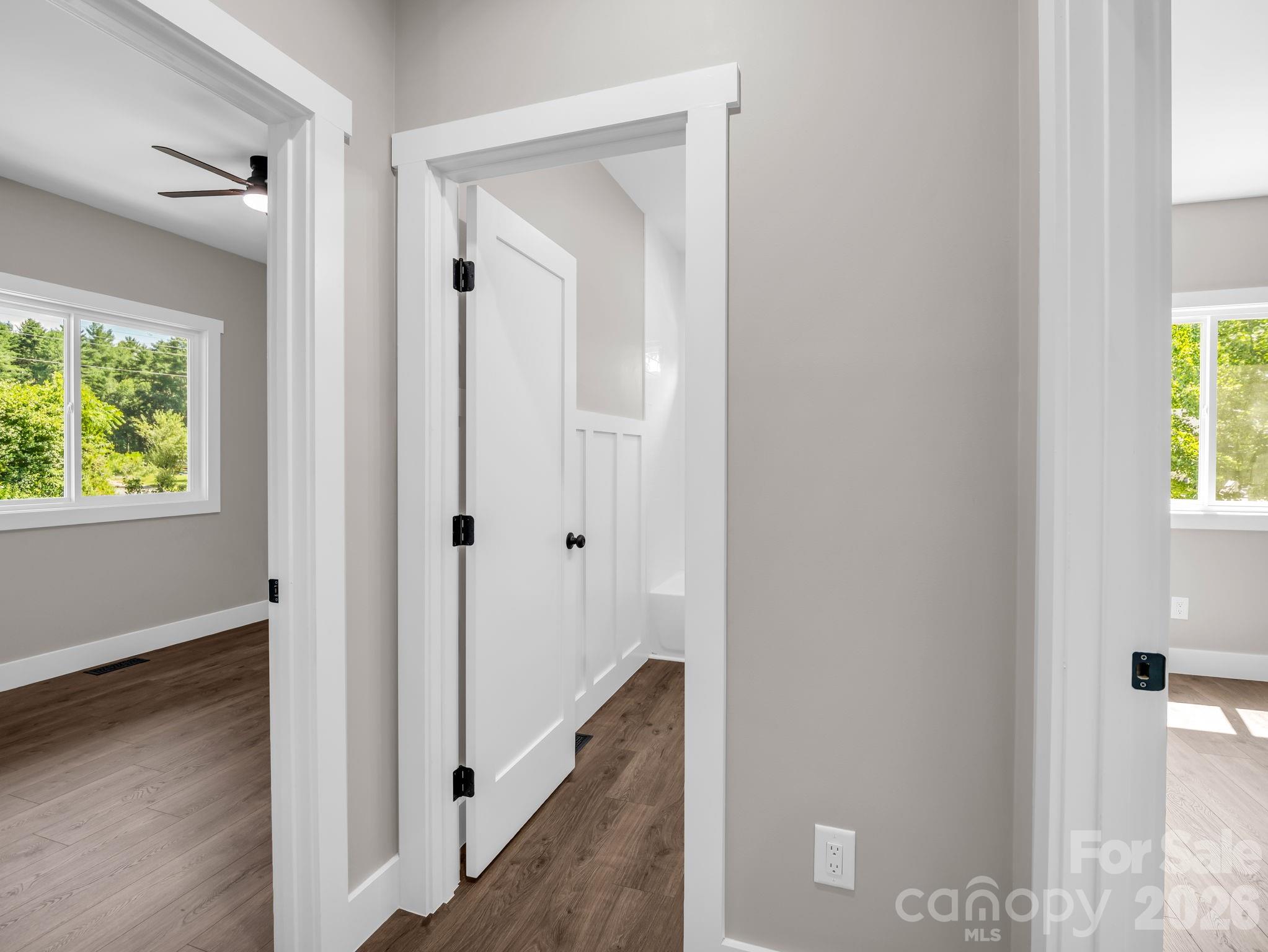 120 Grandview Lane — Hendersonville