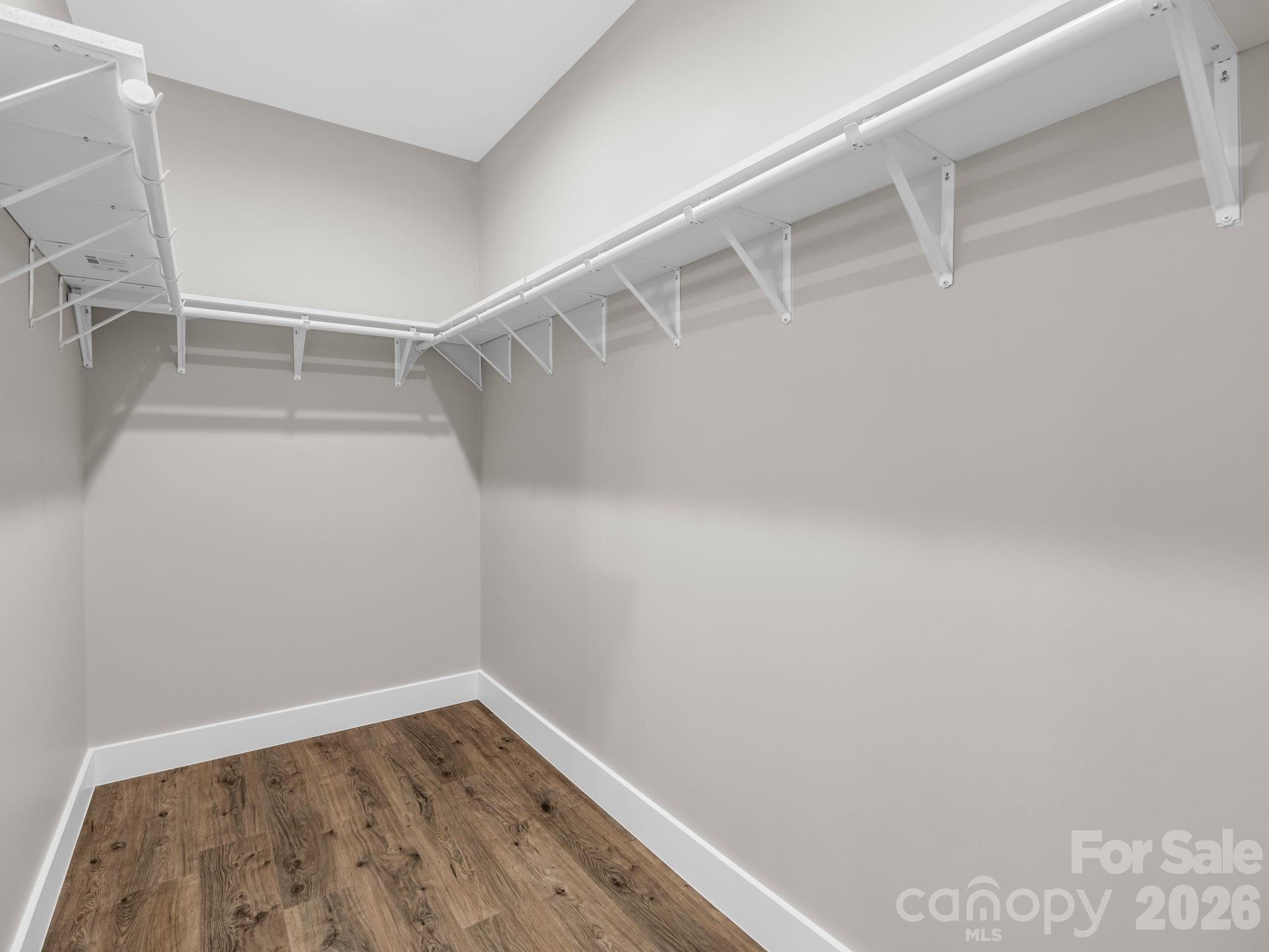 120 Grandview Lane — Hendersonville