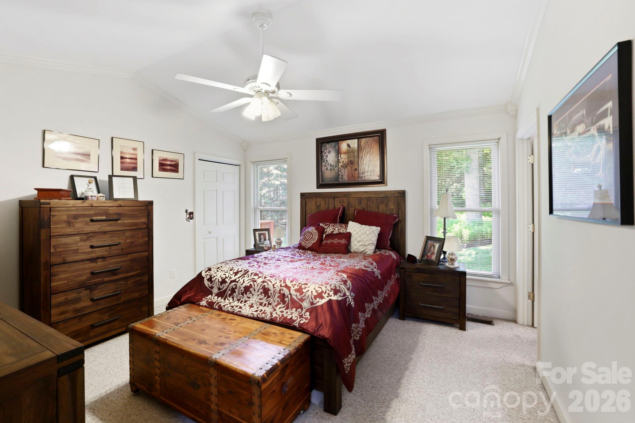81 Chestnut Lane — Hendersonville