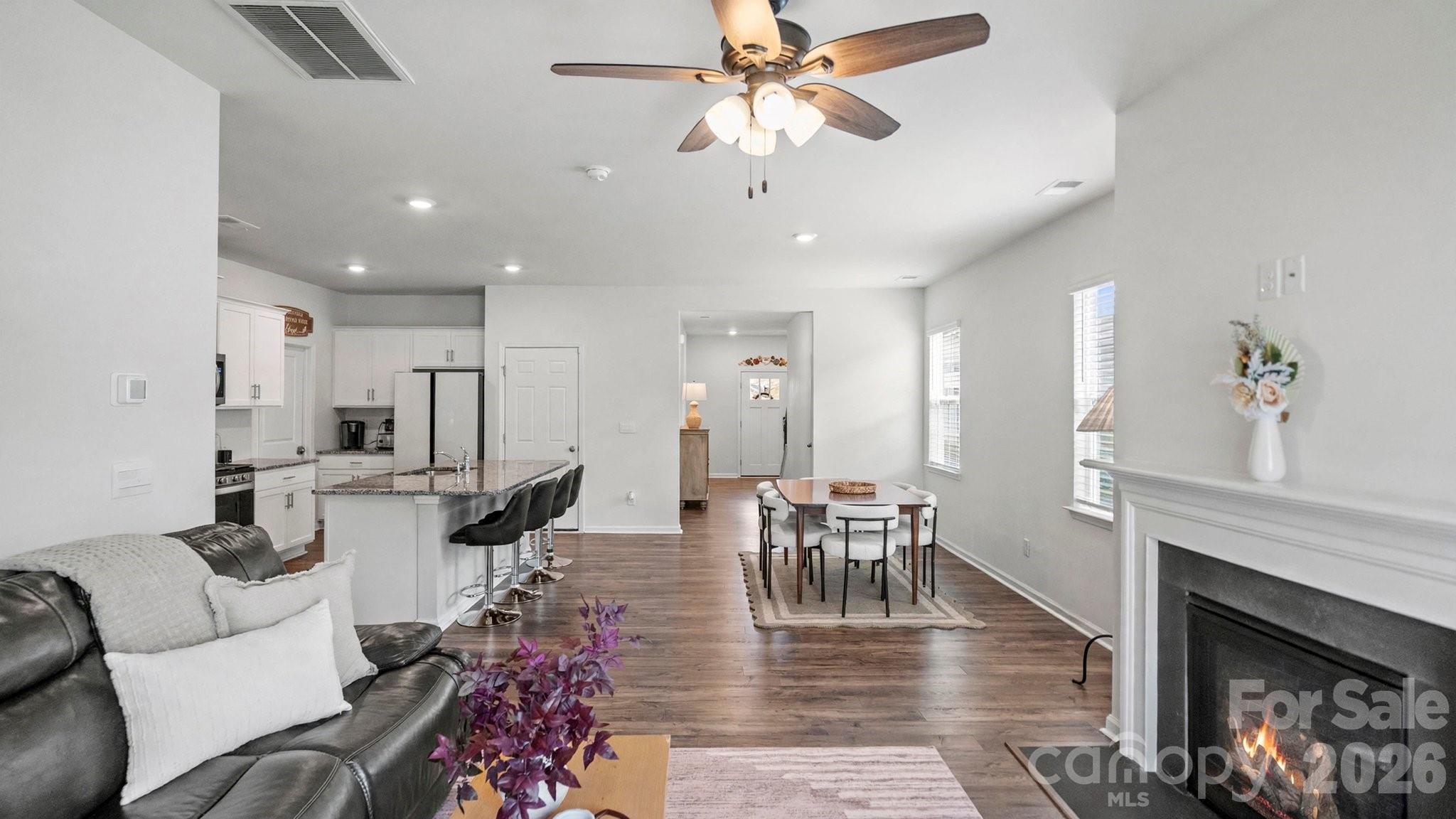 110 Meadow View Drive — Statesville