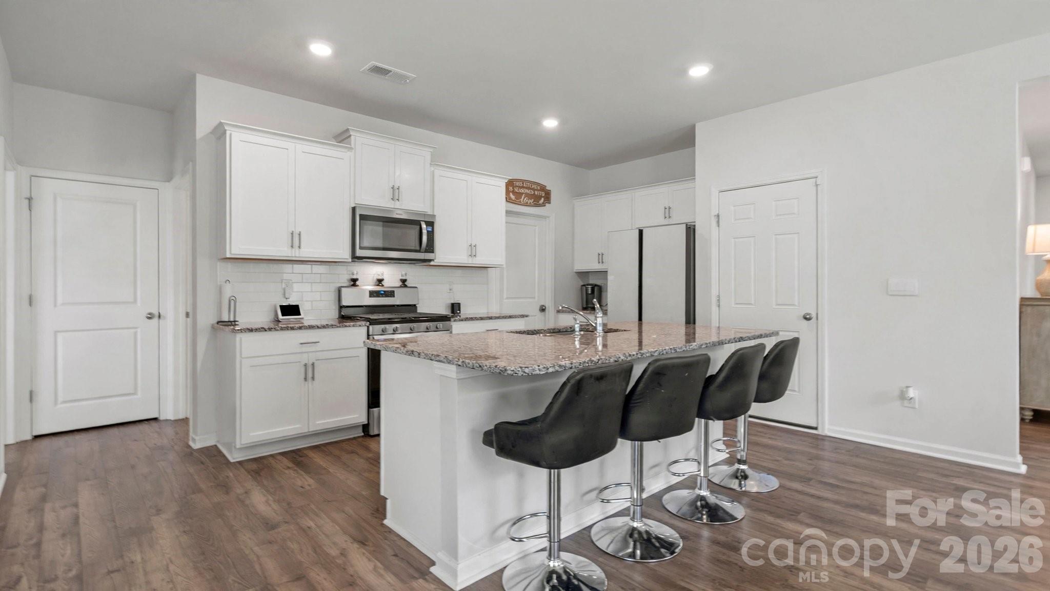 110 Meadow View Drive — Statesville