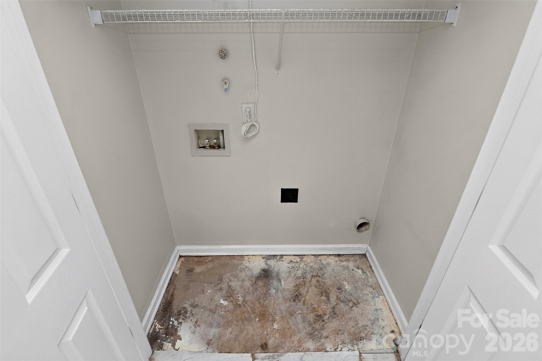 6033 Mary Blair Lane — Charlotte