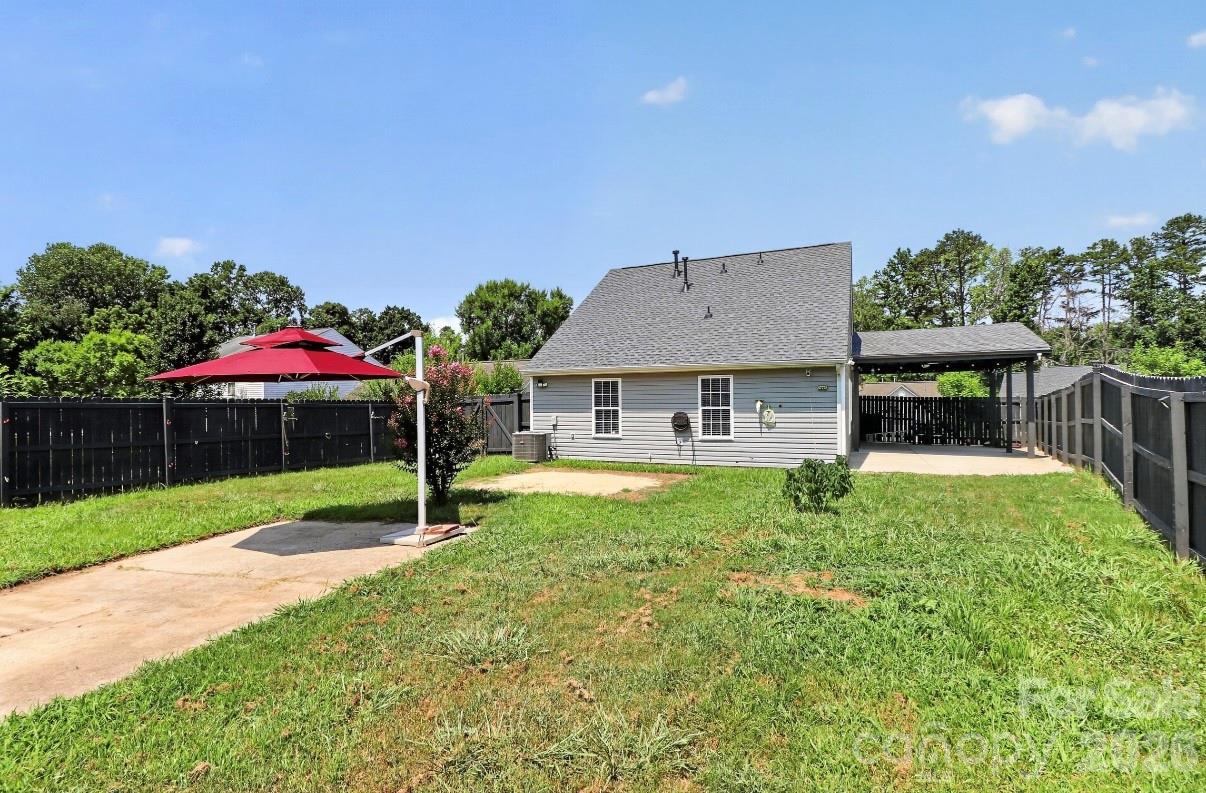 6033 Mary Blair Lane — Charlotte