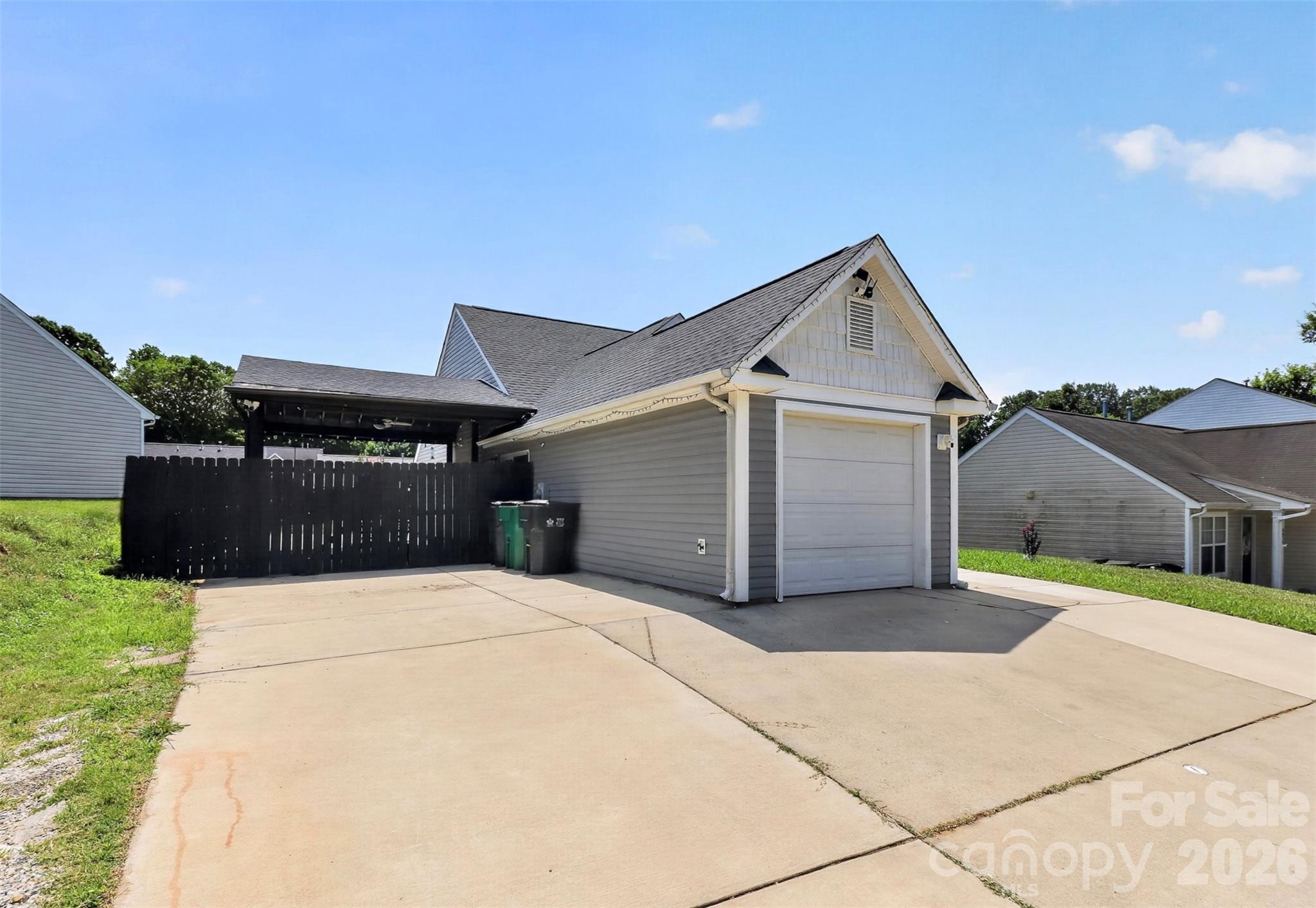 6033 Mary Blair Lane — Charlotte