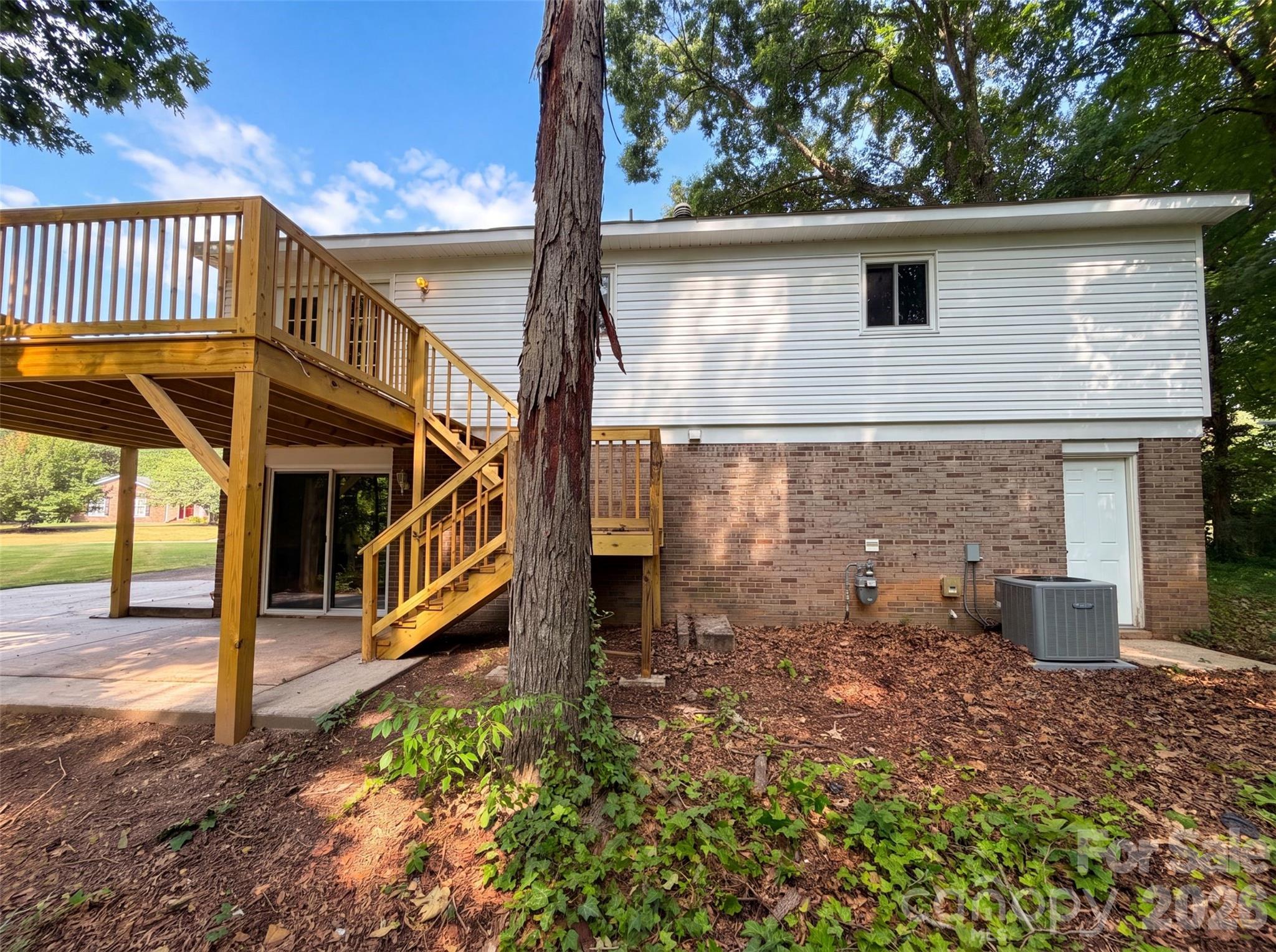 1716 Timberlane Street — Gastonia