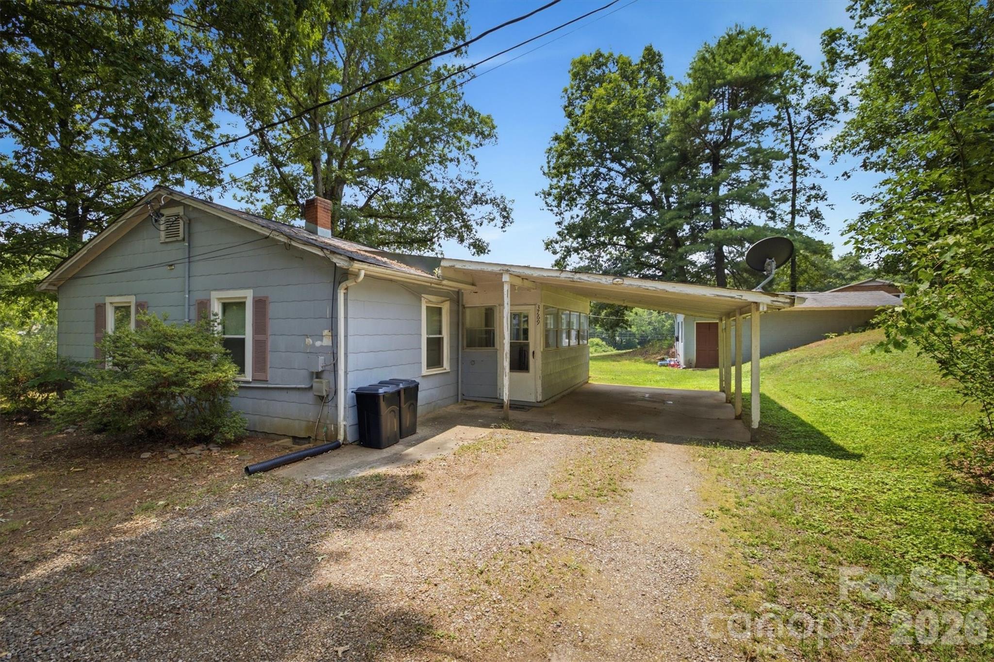3769 Cameron Place — Hudson