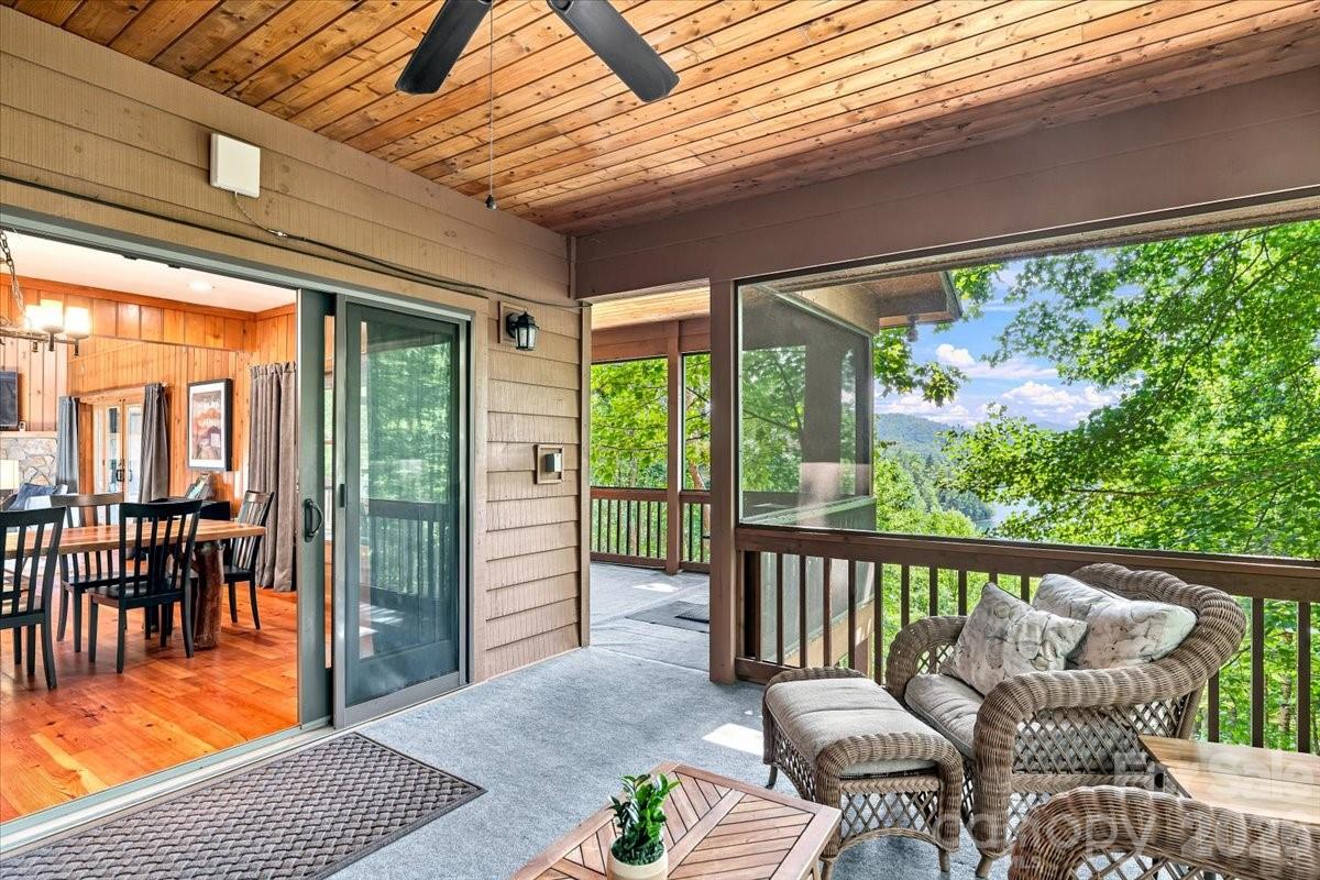 317 Von Trapp Lane — Tuckasegee