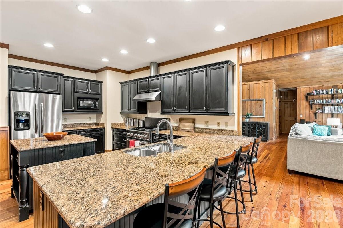 317 Von Trapp Lane — Tuckasegee