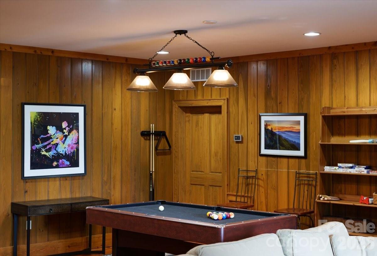 317 Von Trapp Lane — Tuckasegee