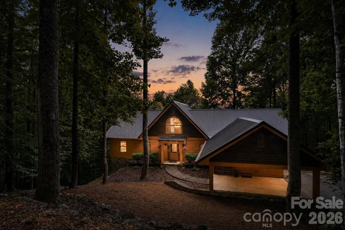 317 Von Trapp Lane — Tuckasegee