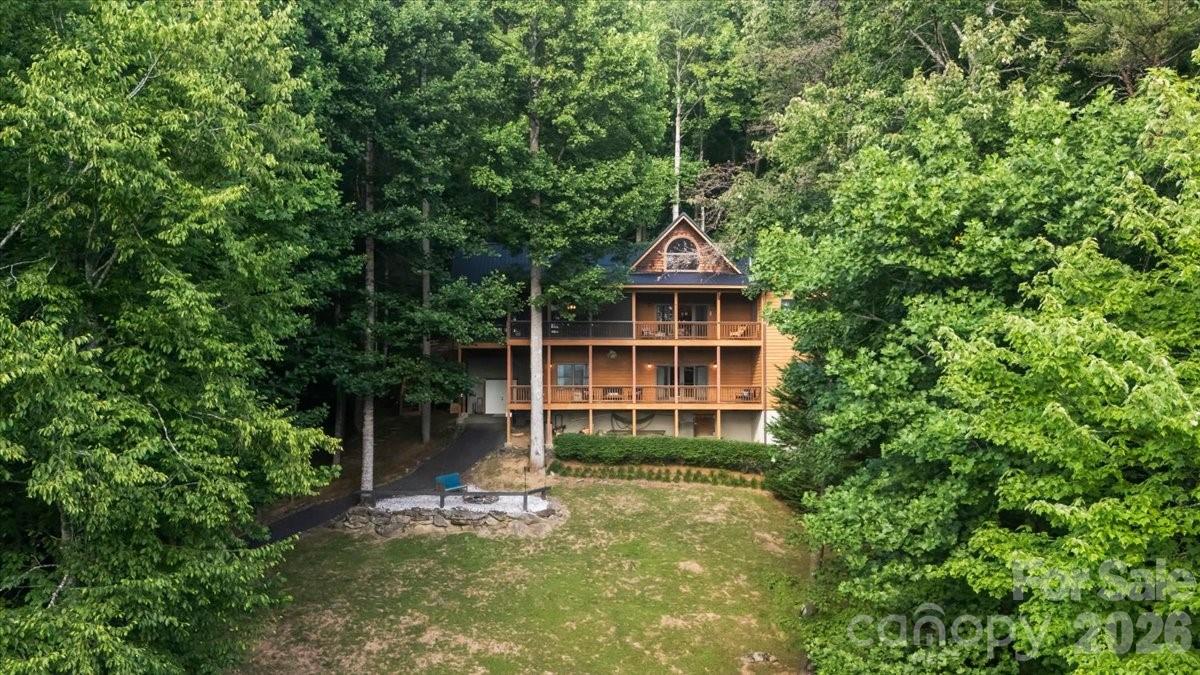 317 Von Trapp Lane — Tuckasegee