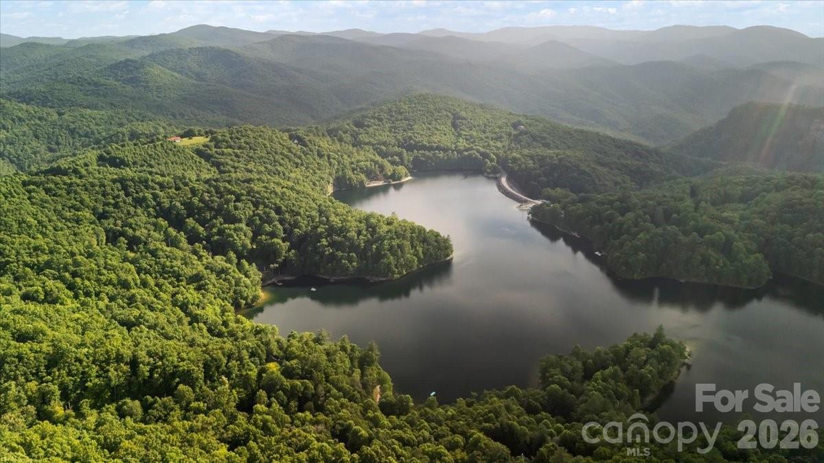 317 Von Trapp Lane — Tuckasegee