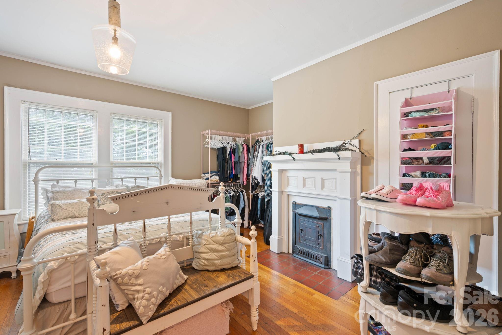 313 E Main Street — Morganton