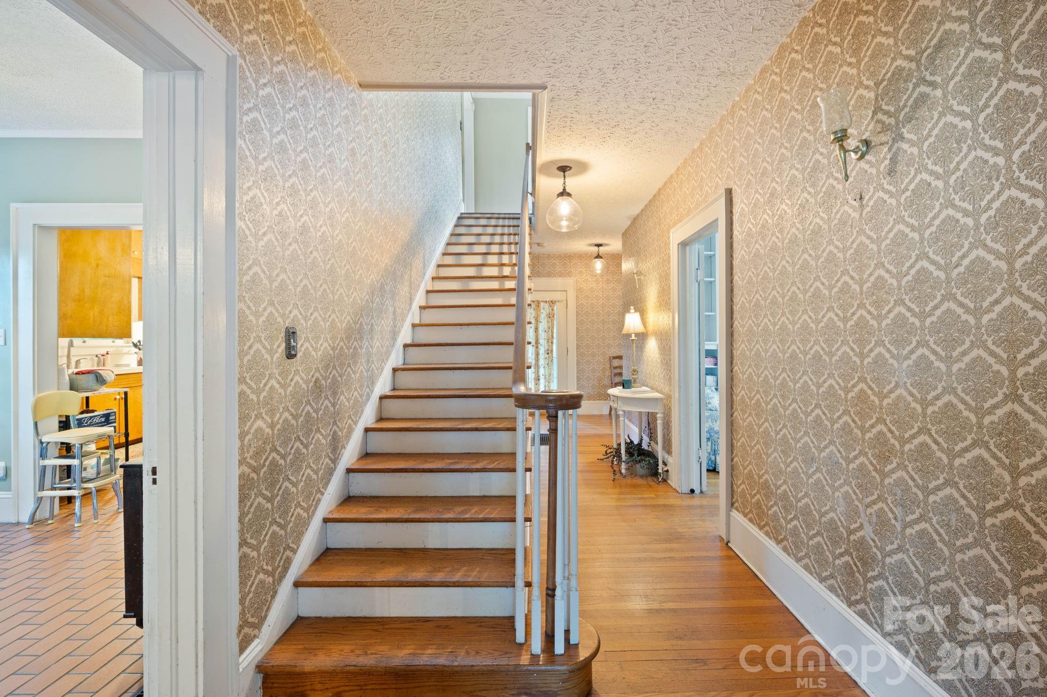 313 E Main Street — Morganton