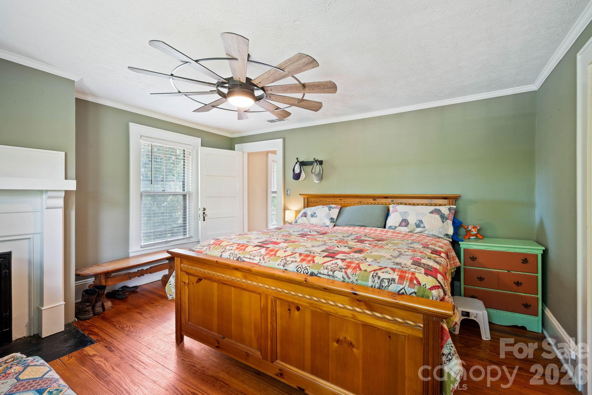 313 E Main Street — Morganton