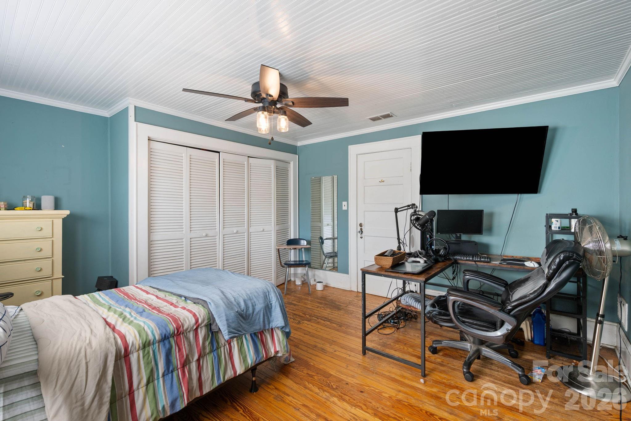 313 E Main Street — Morganton